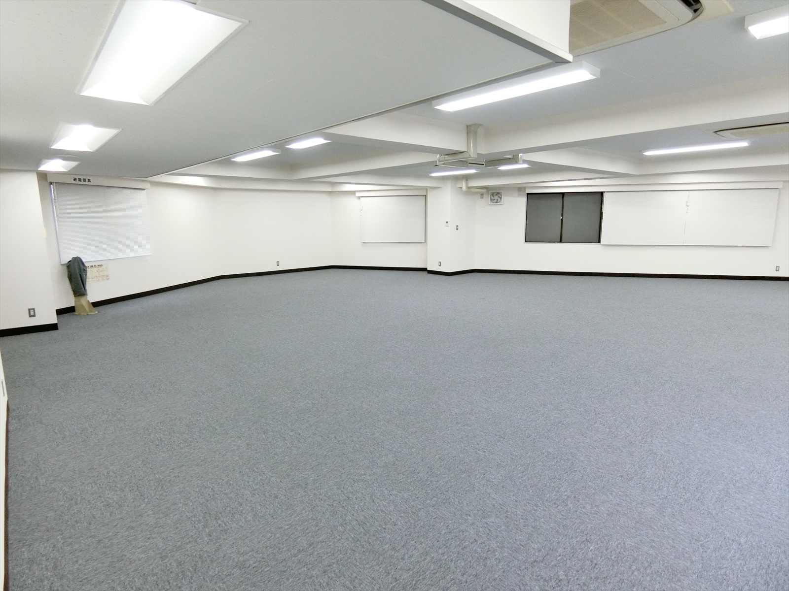 室内の様子