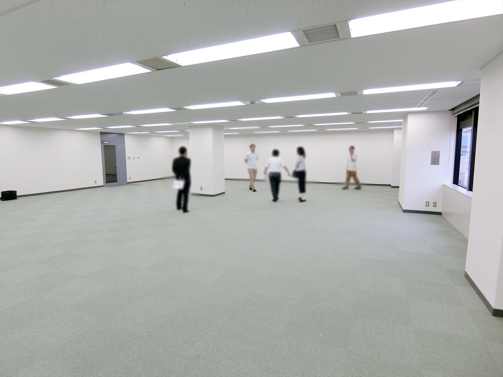 オフィス室内参考画像