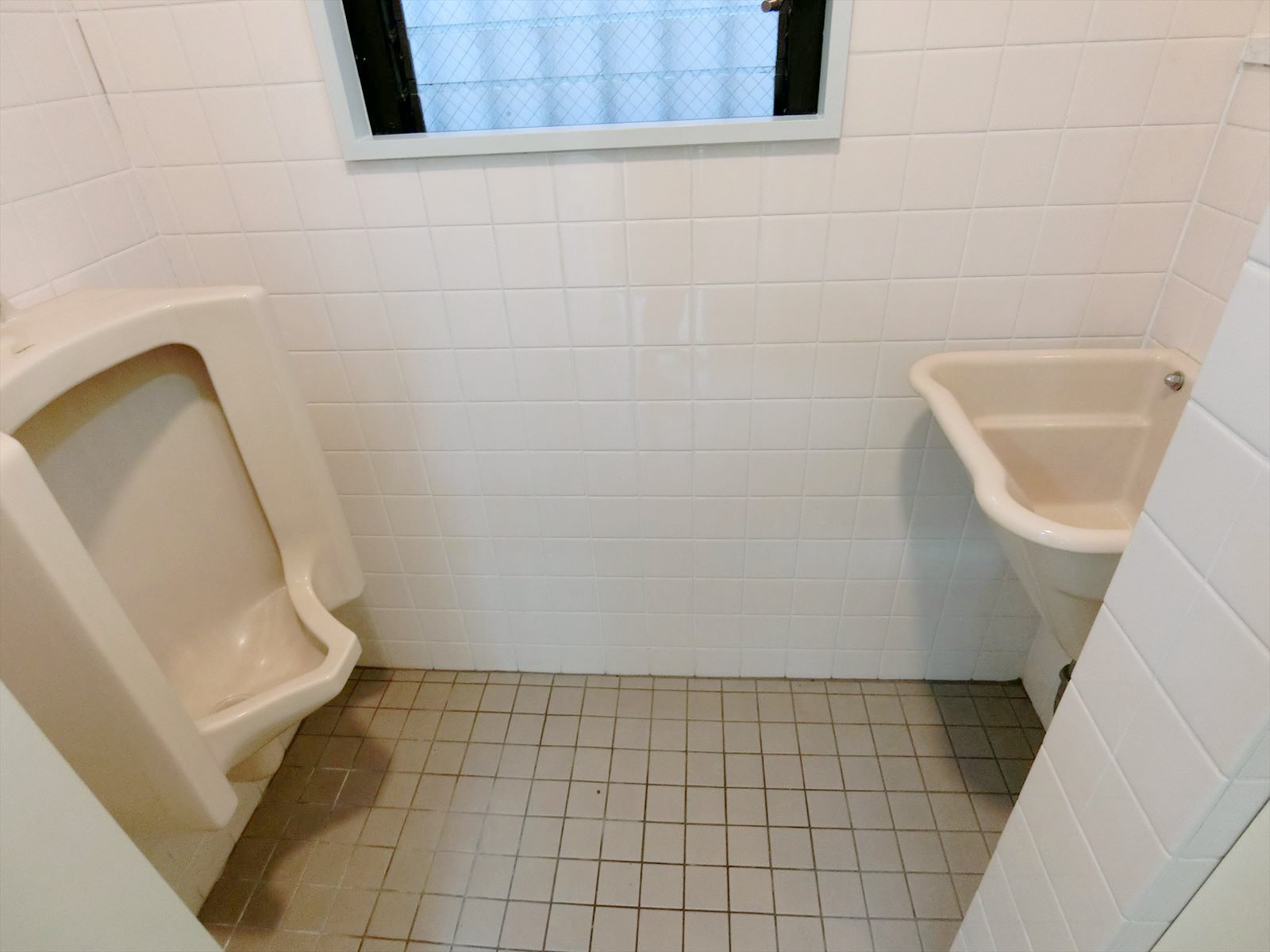 男性用トイレ