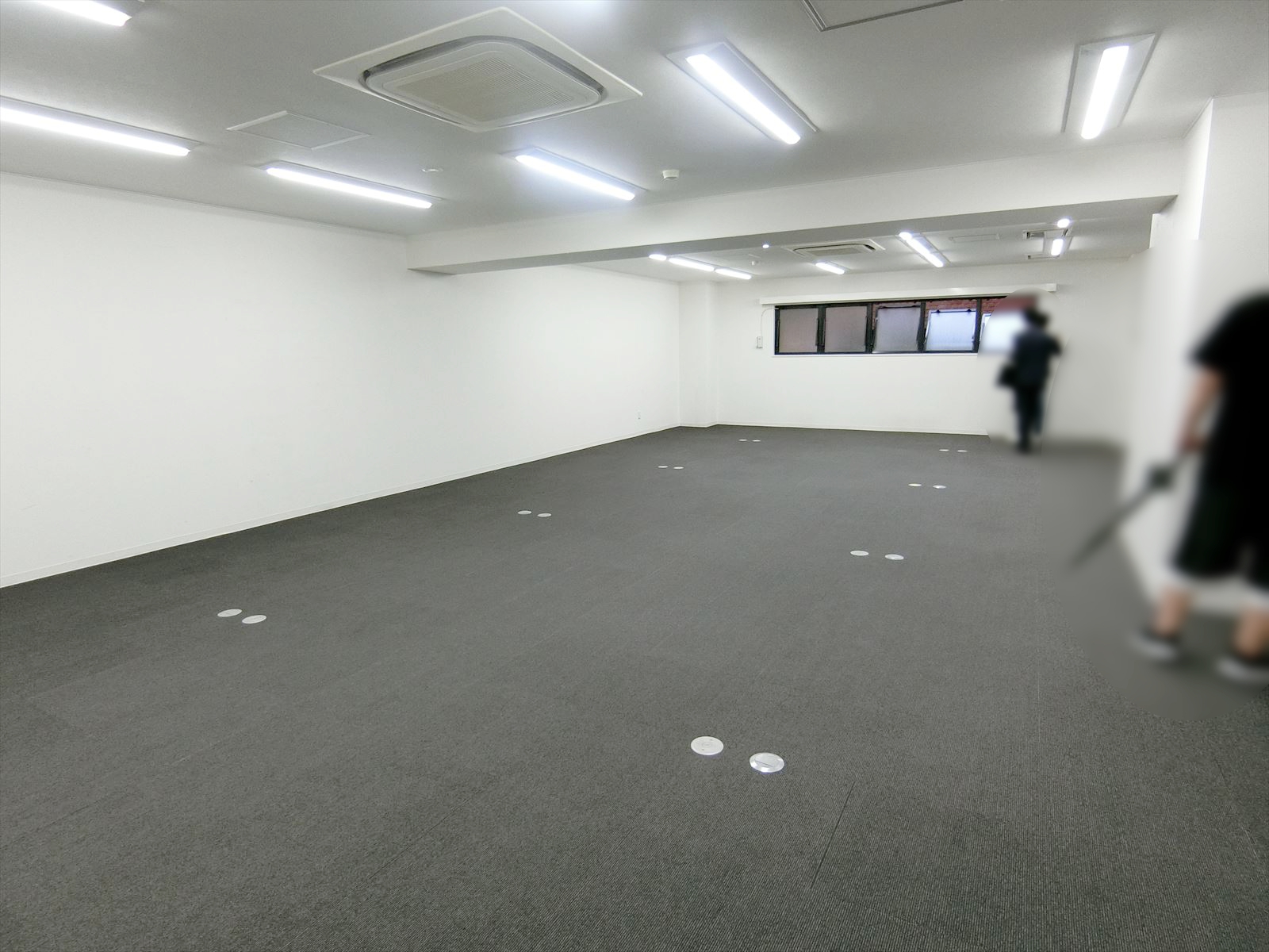 オフィス室内参考画像