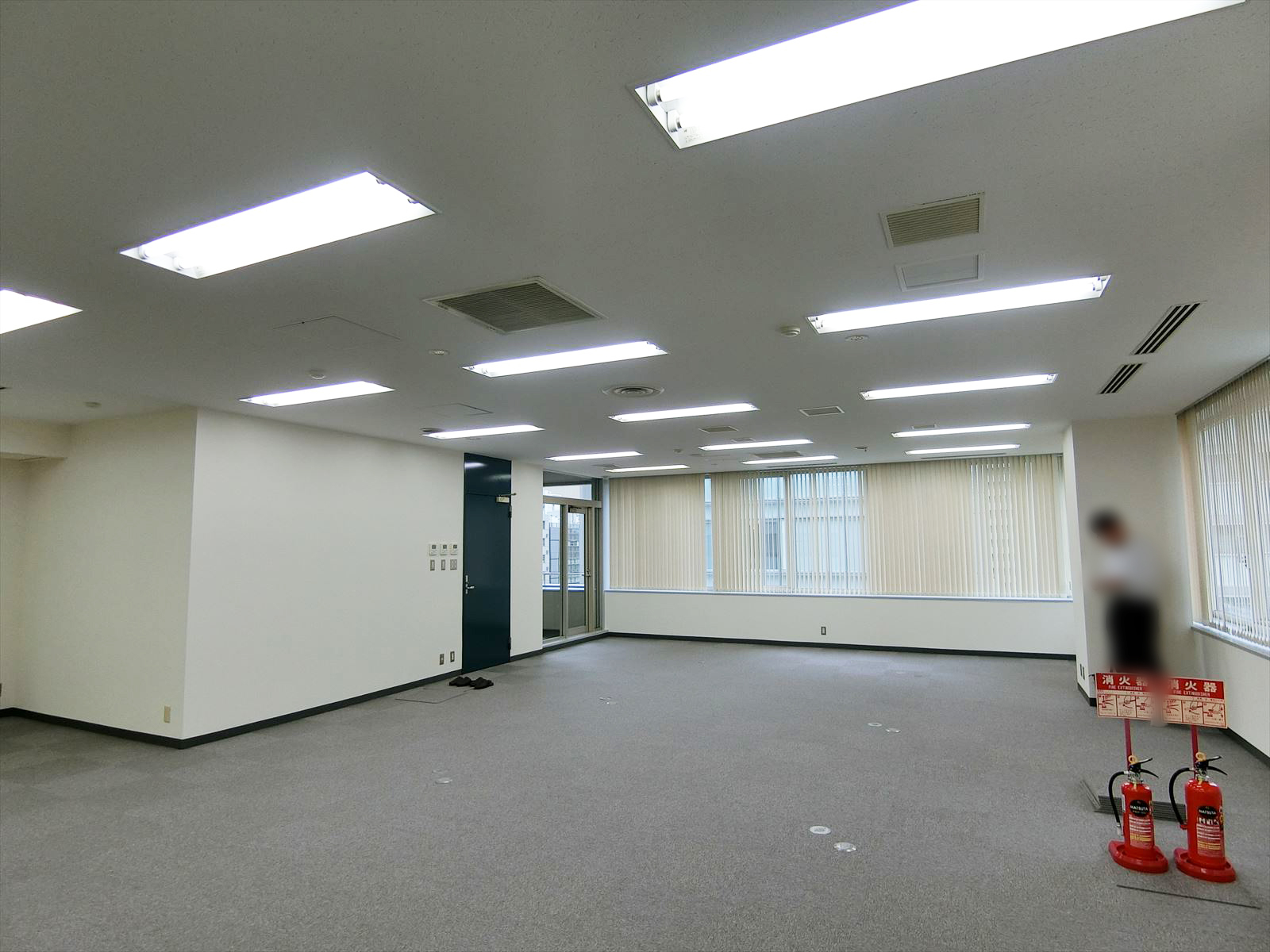 貸室出入り口付近