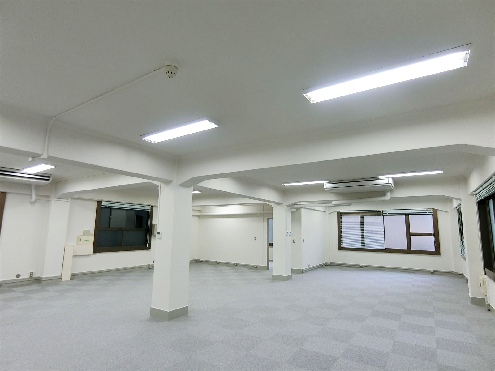 一部柱あり