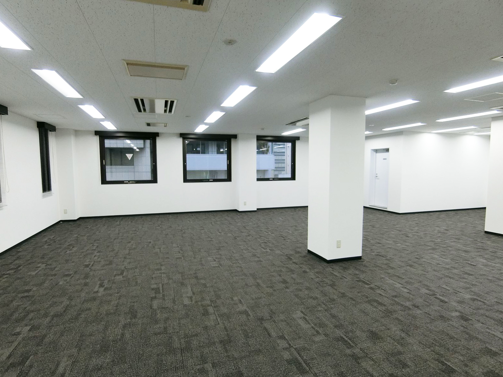 一部柱あり