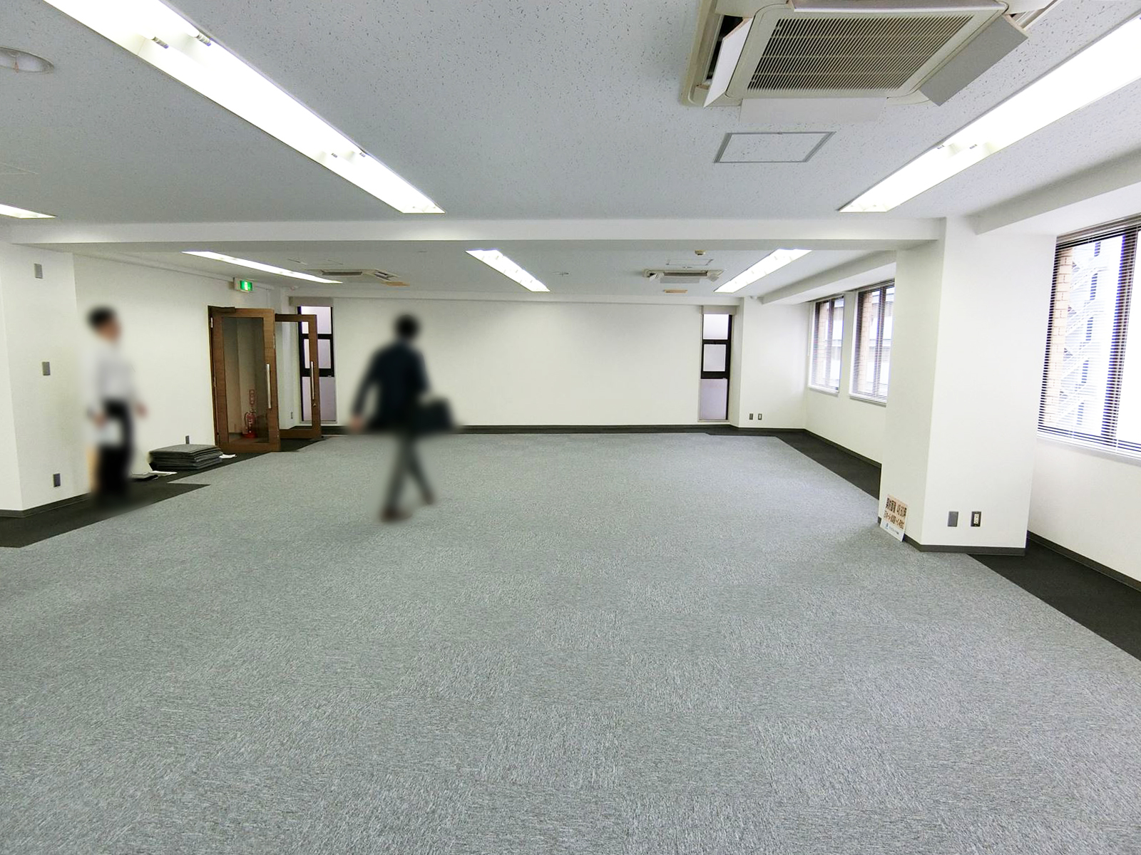オフィス室内参考画像