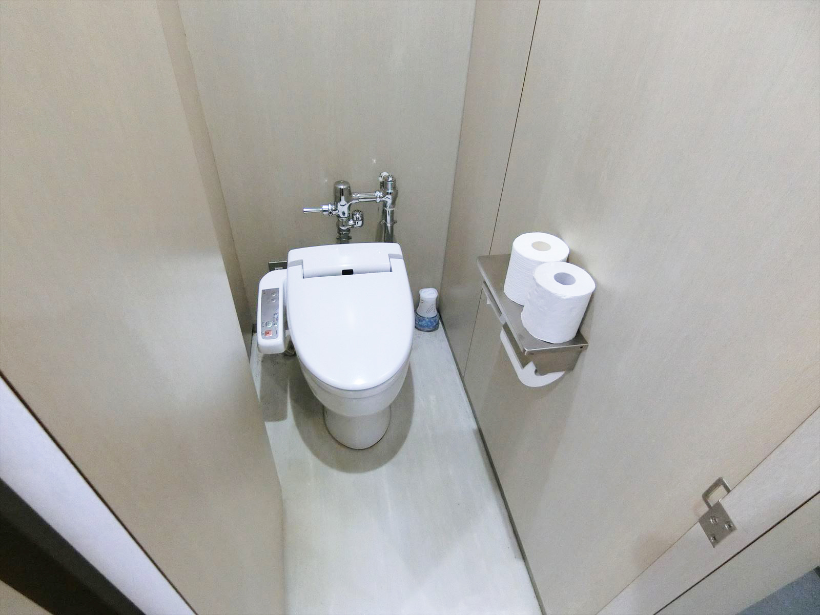 トイレ個室