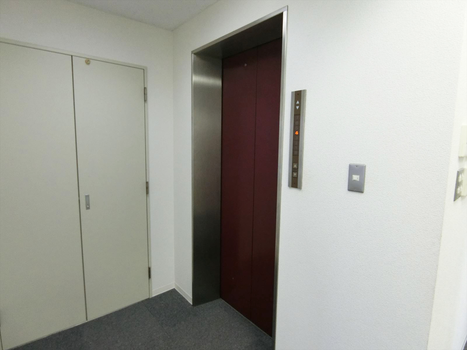 エレベーター