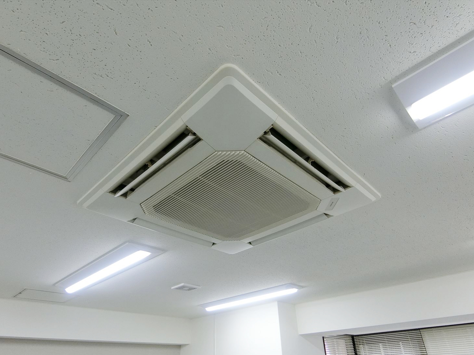 空調
