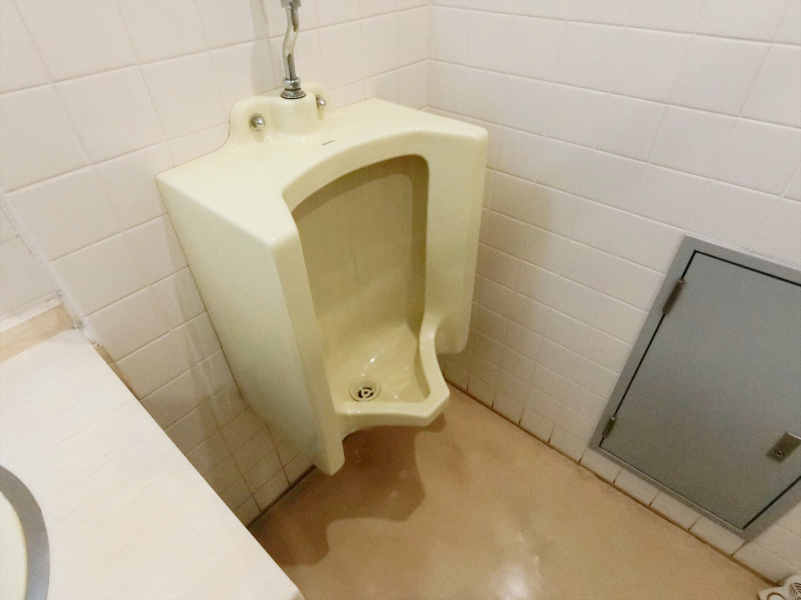 男性用トイレ