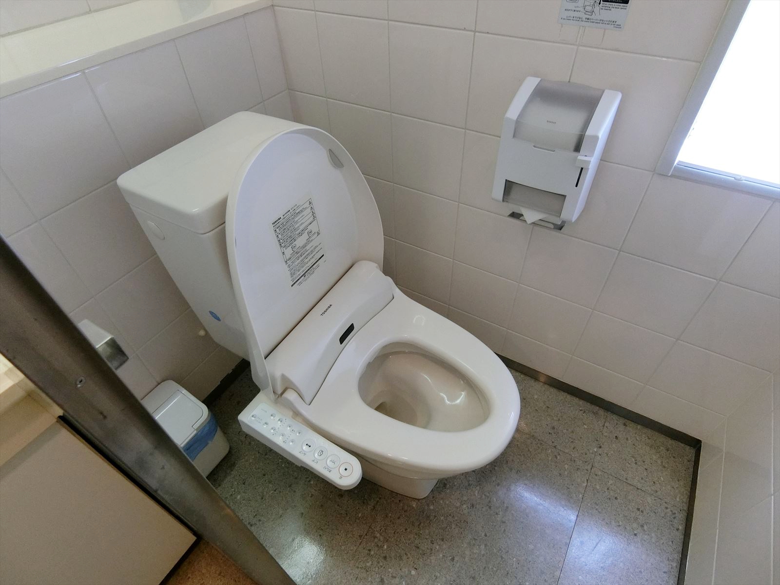 トイレ個室