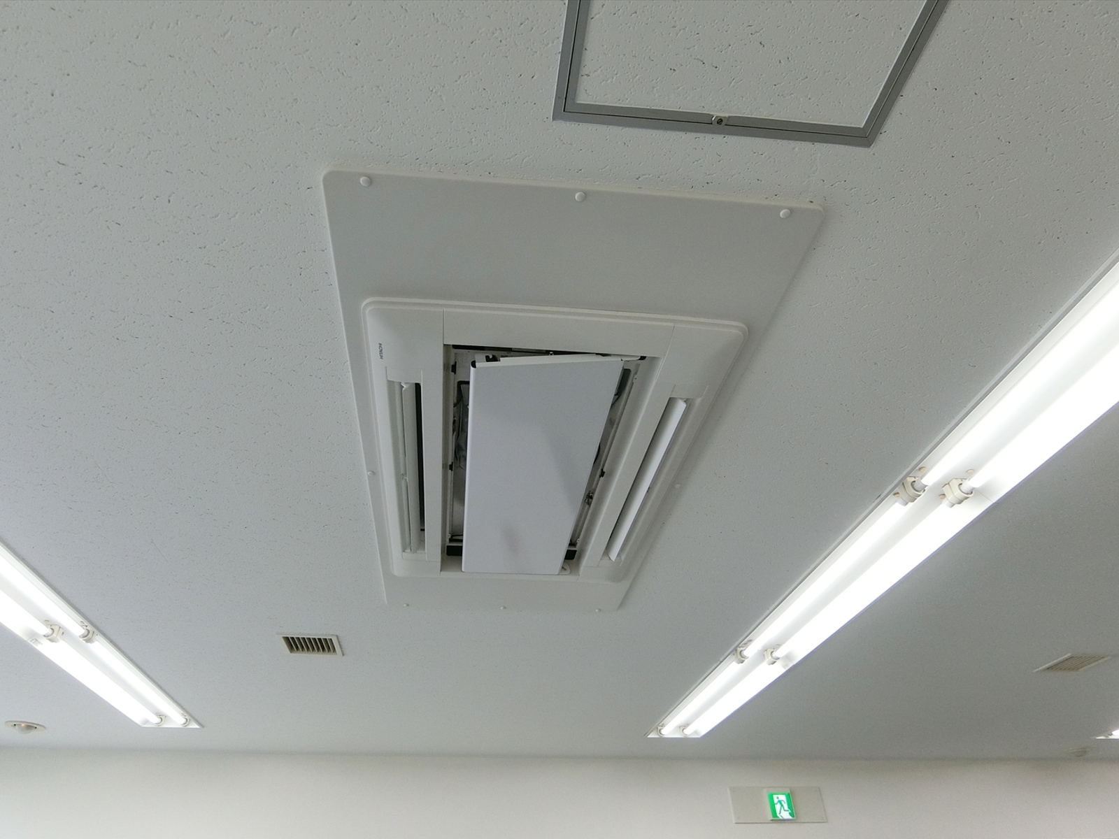 空調吹き出し口