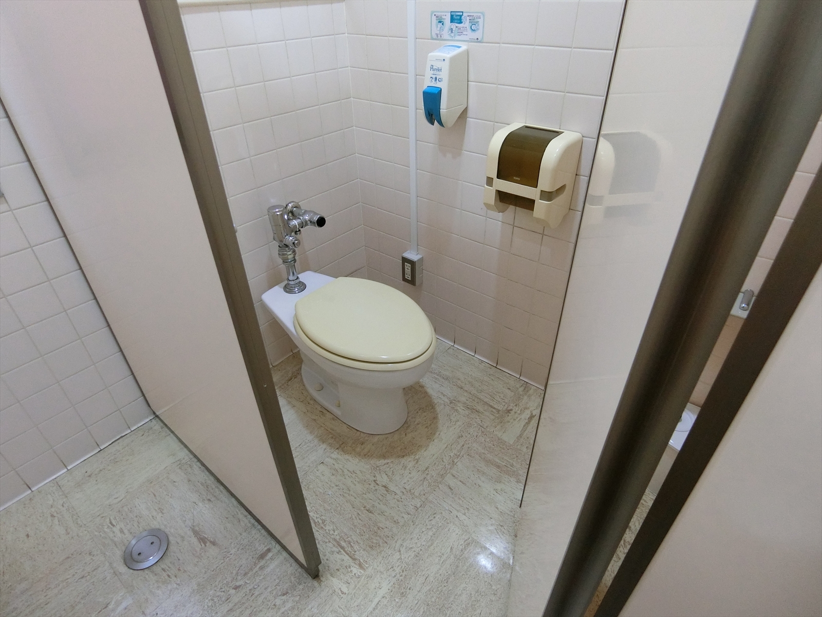 トイレ個室