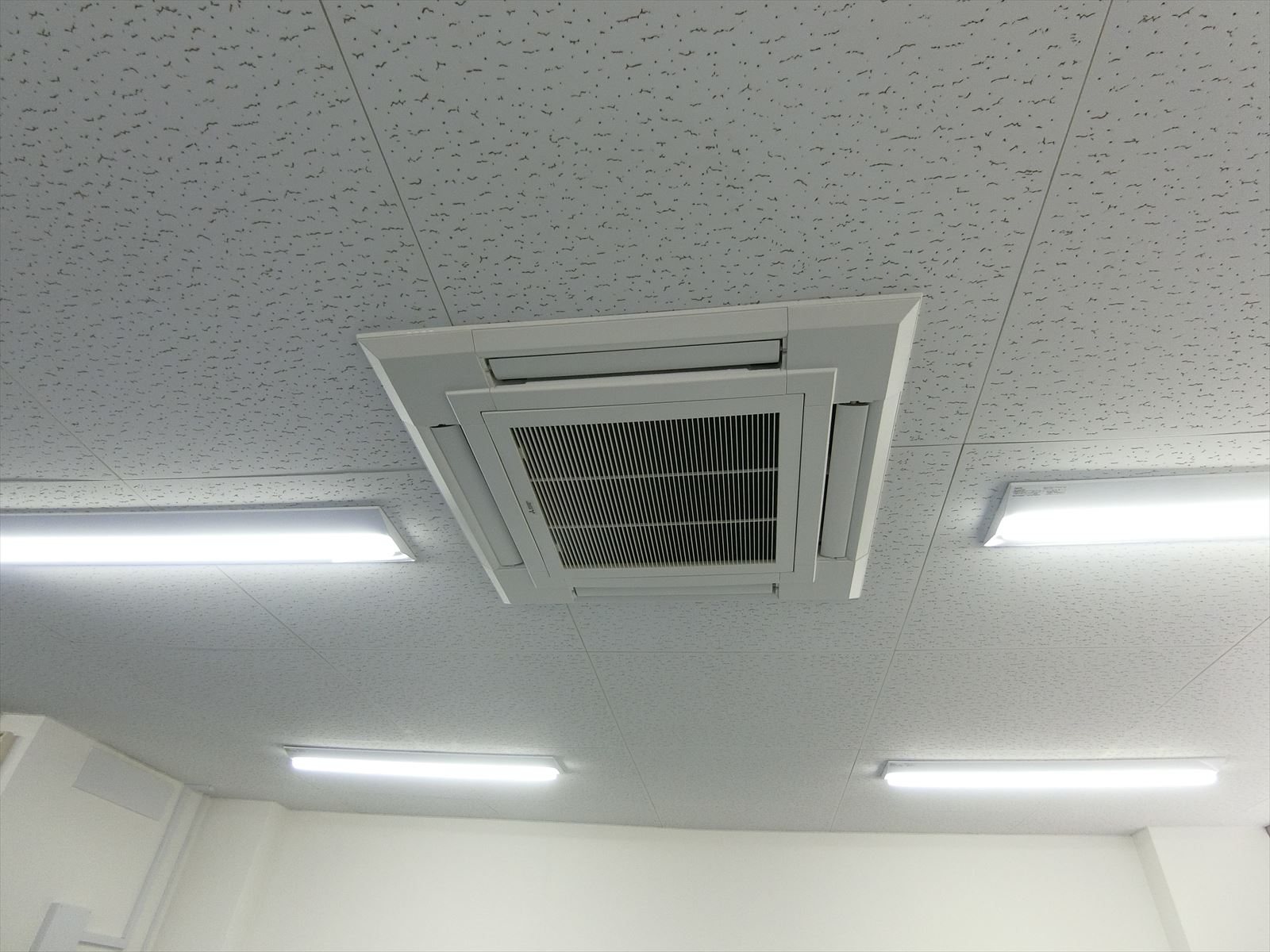 空調機器