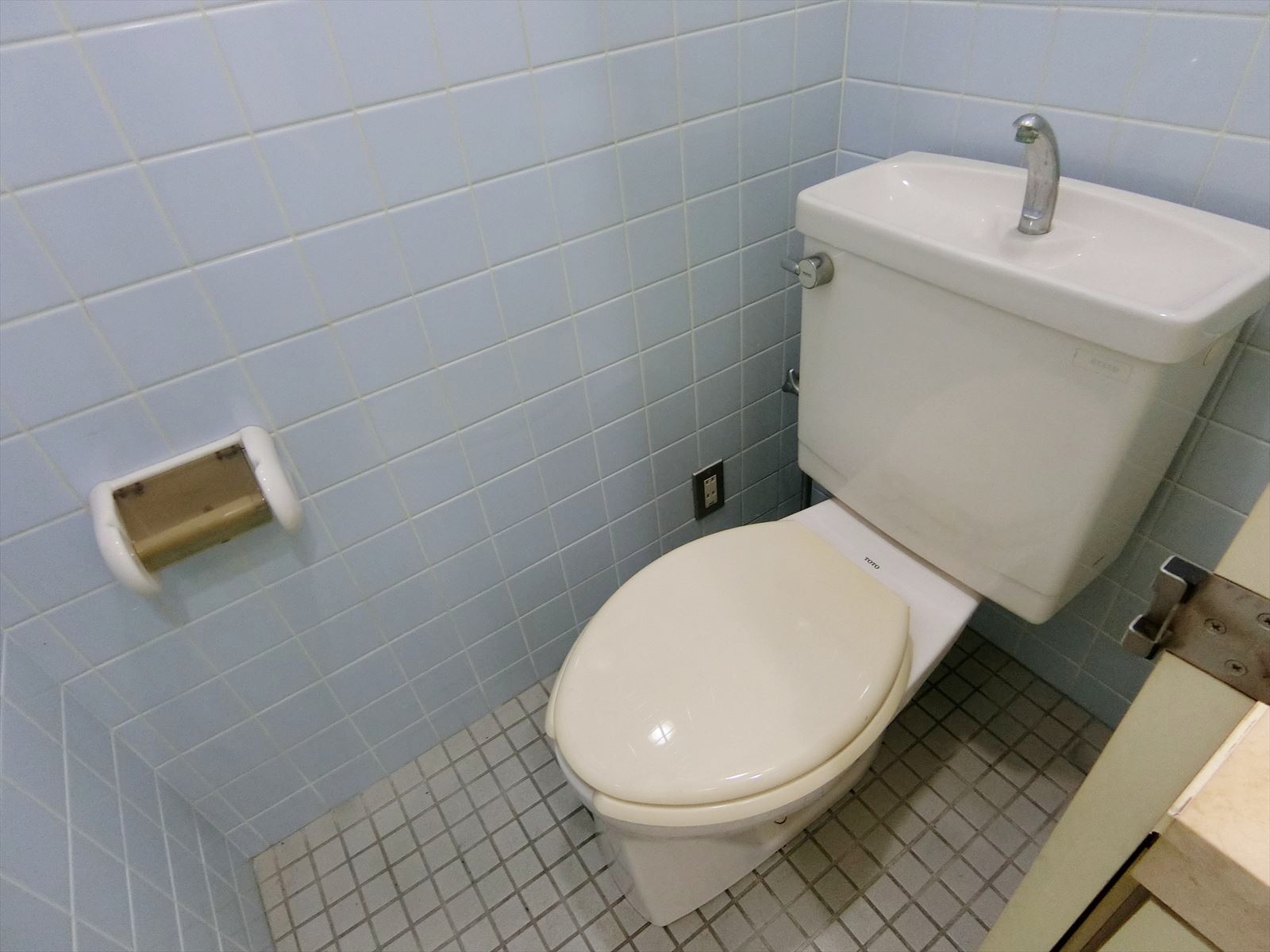 トイレ個室