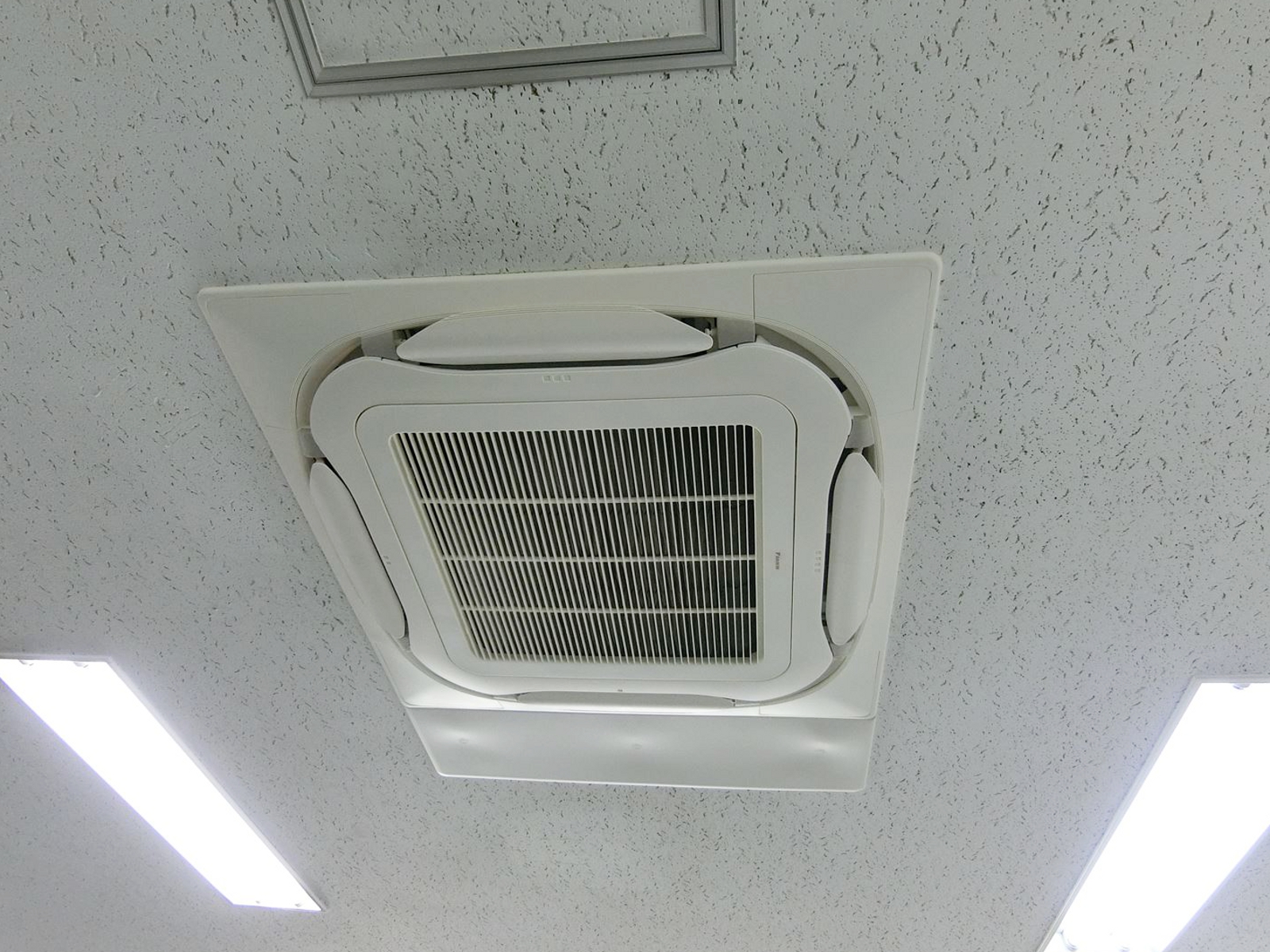 空調吹き出し口