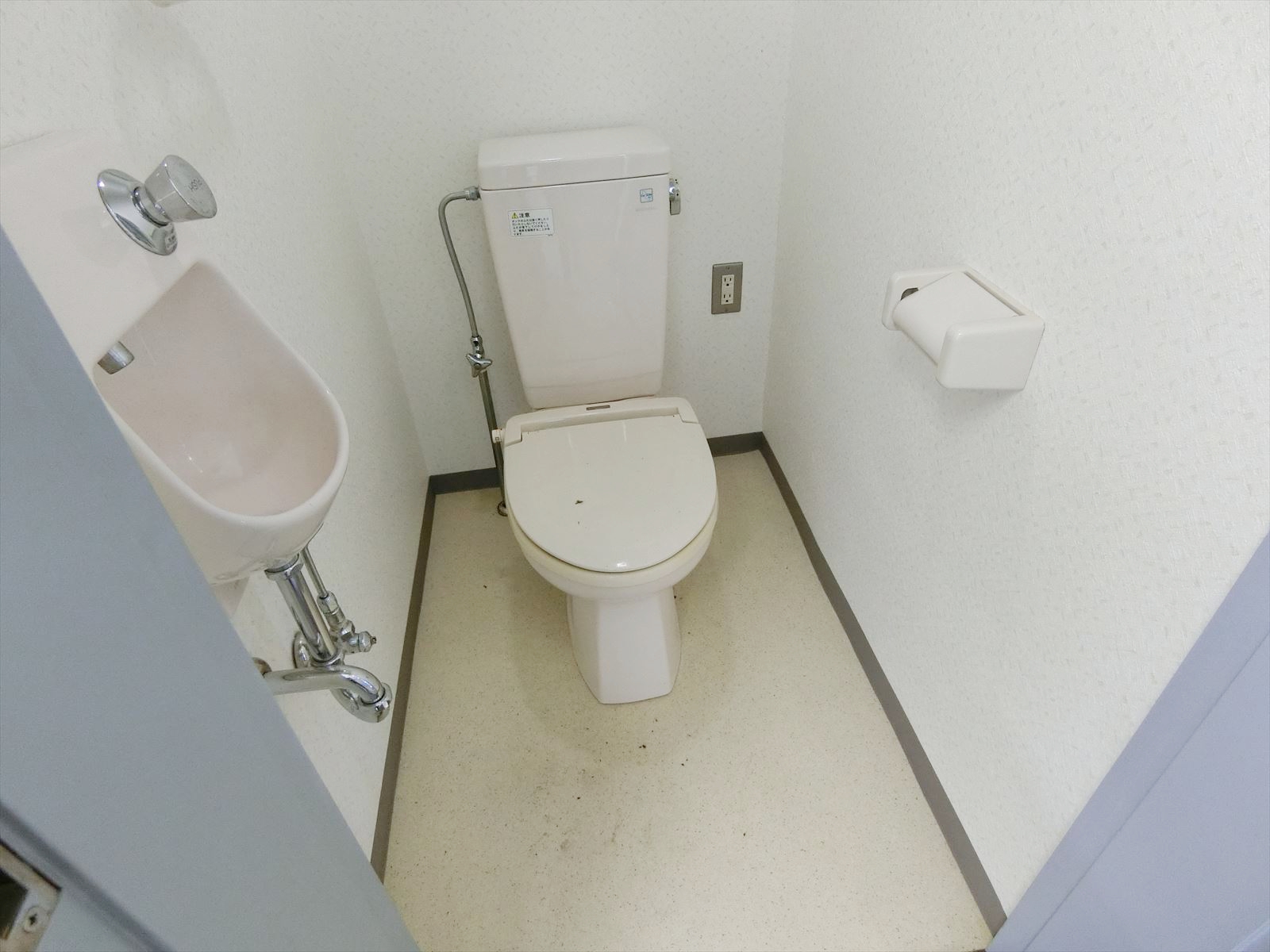 トイレ個室