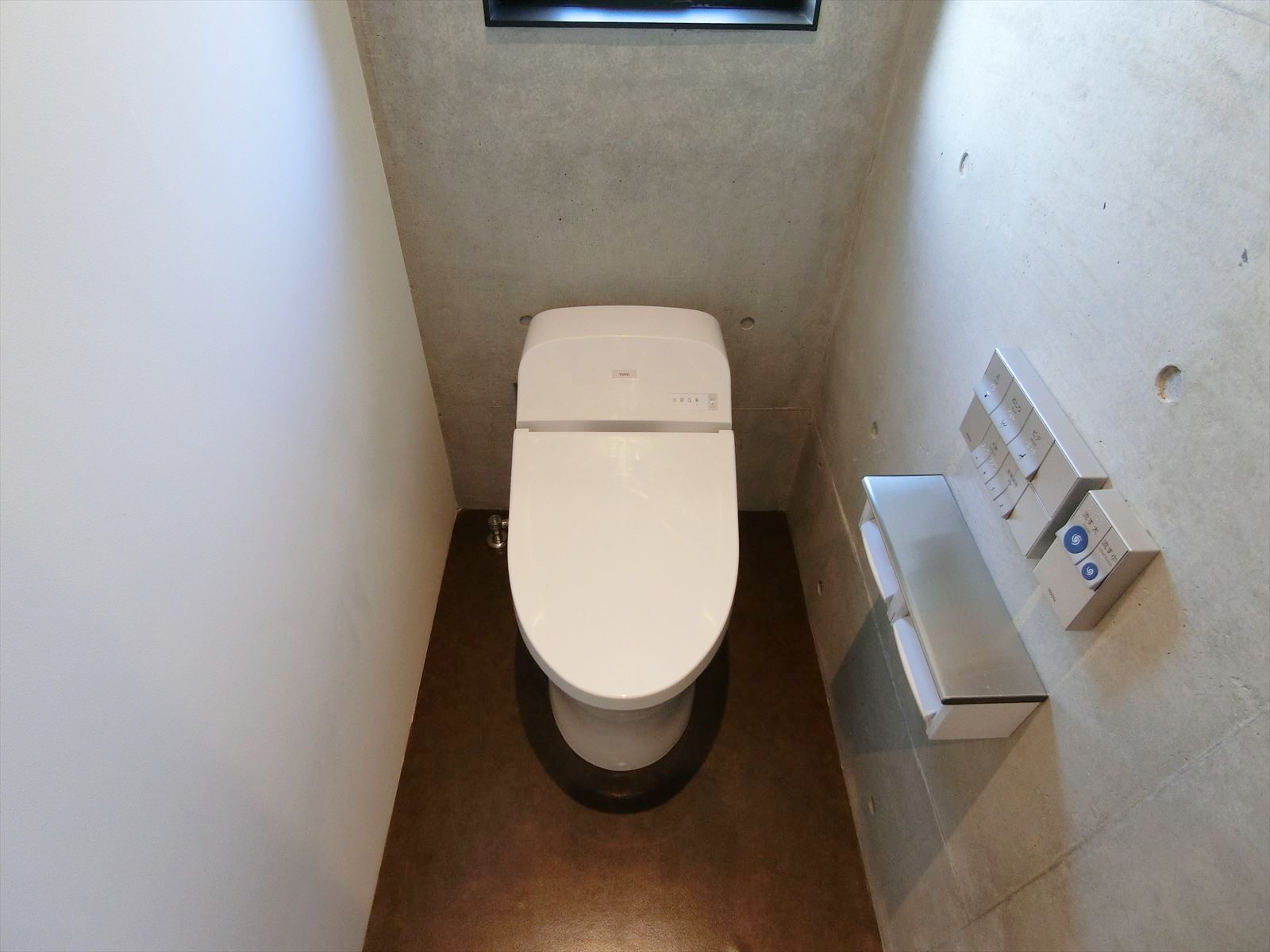 トイレ個室