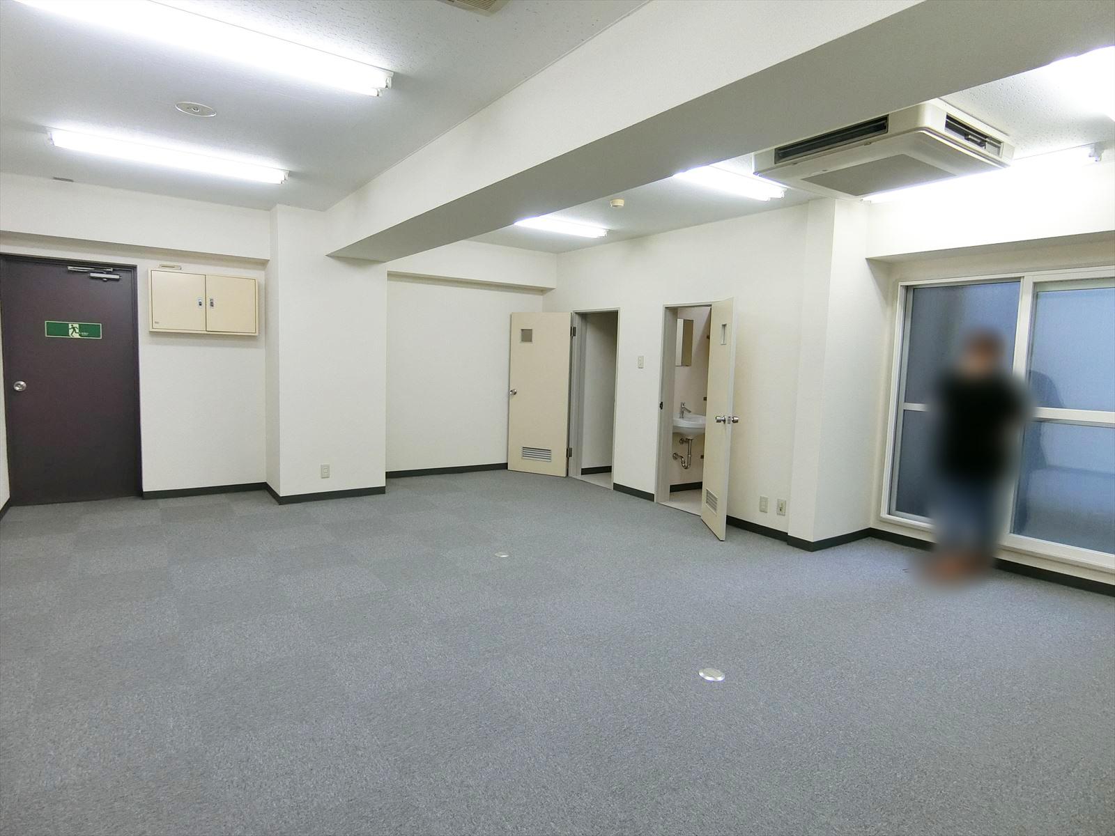 オフィス室内参考画像(※402)