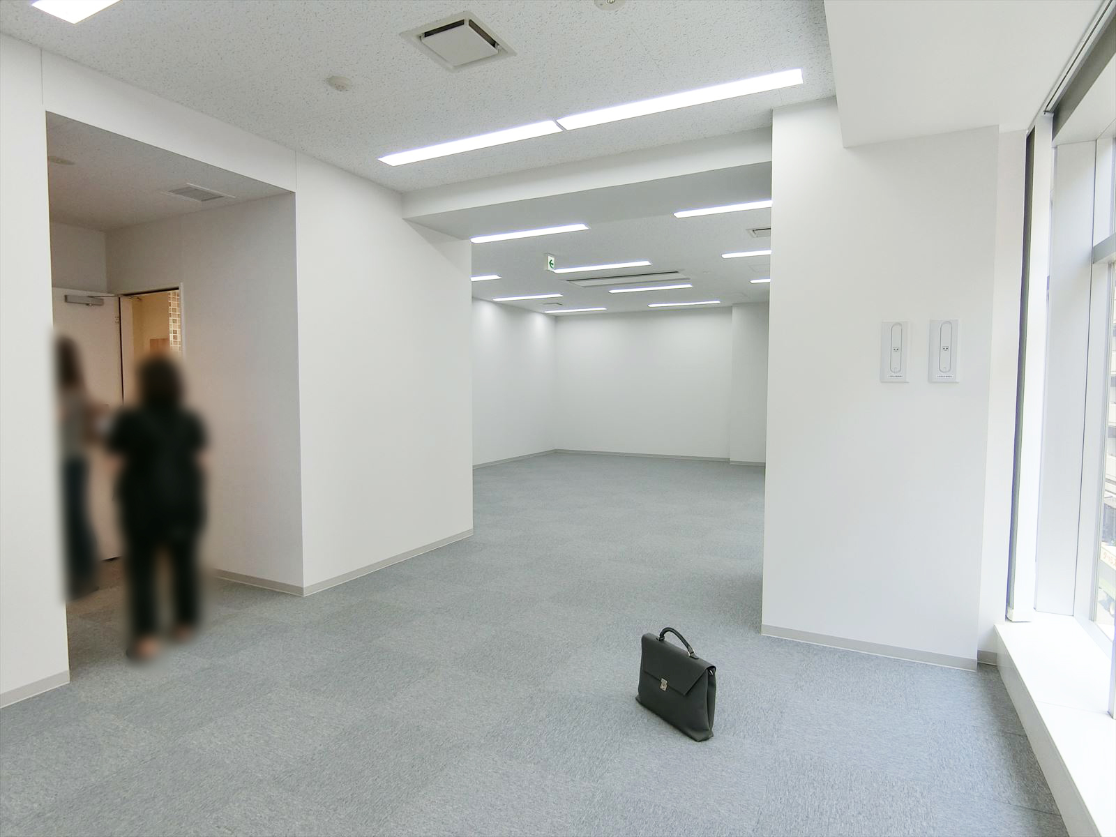 オフィス室内参考画像
