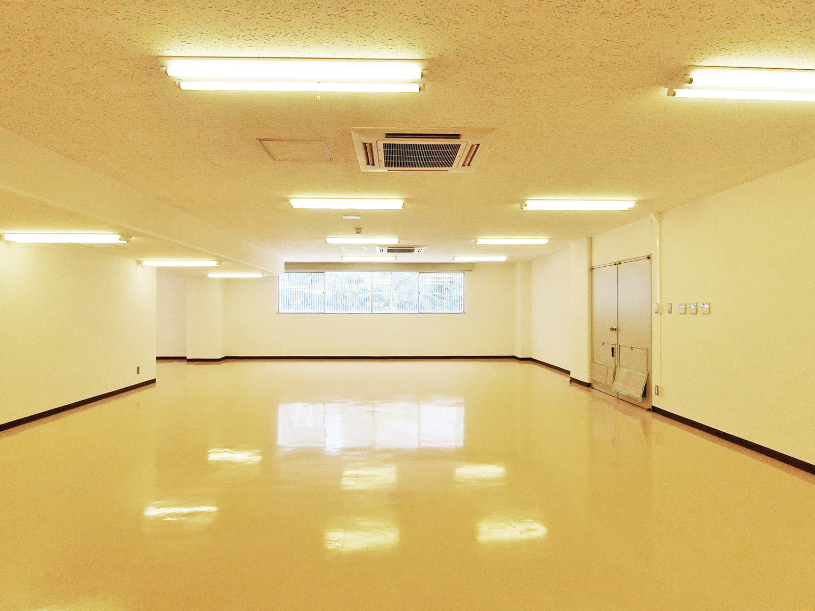 オフイス室内参考画像(※1階)