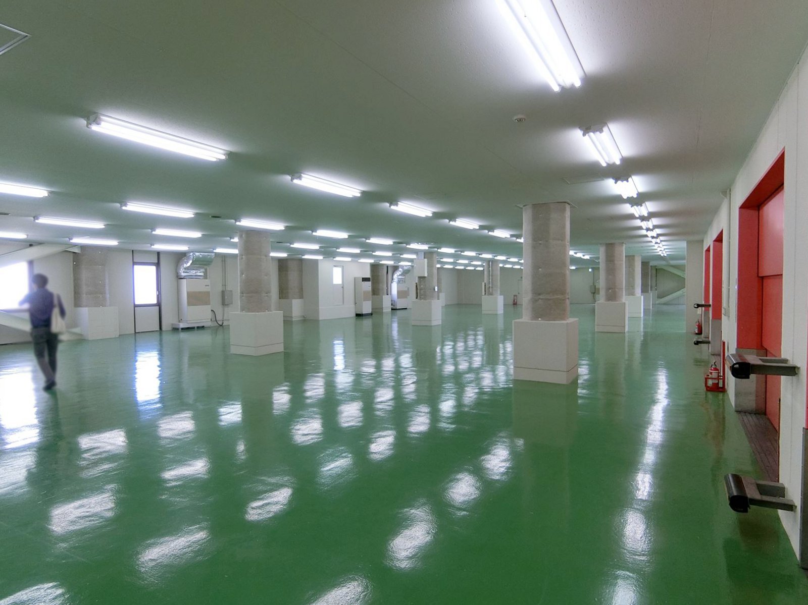 オフィス室内参考画像(※6階)