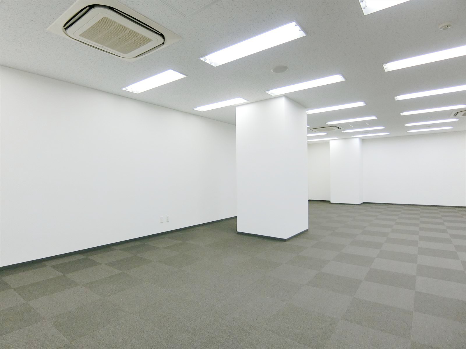 一部柱あり