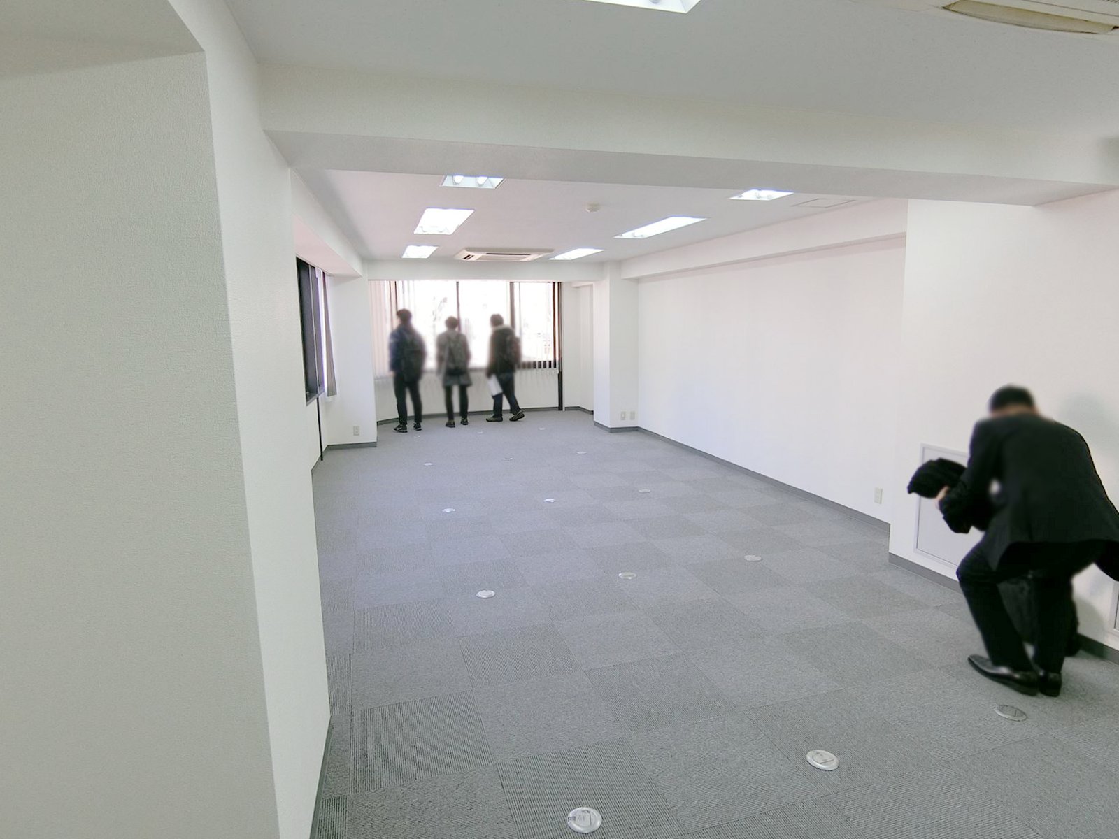オフィス室内参考画像