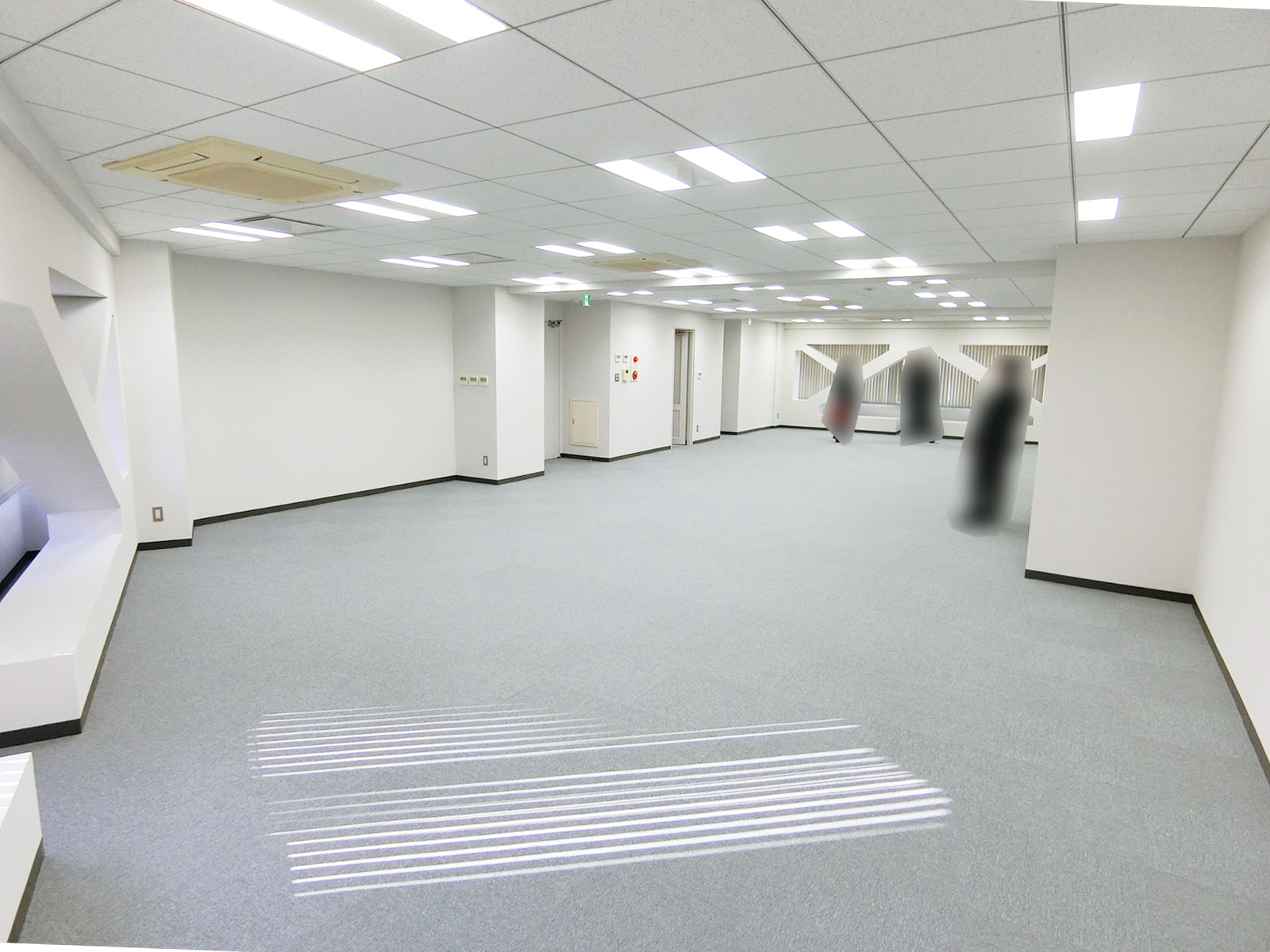 オフィス室内参考画像