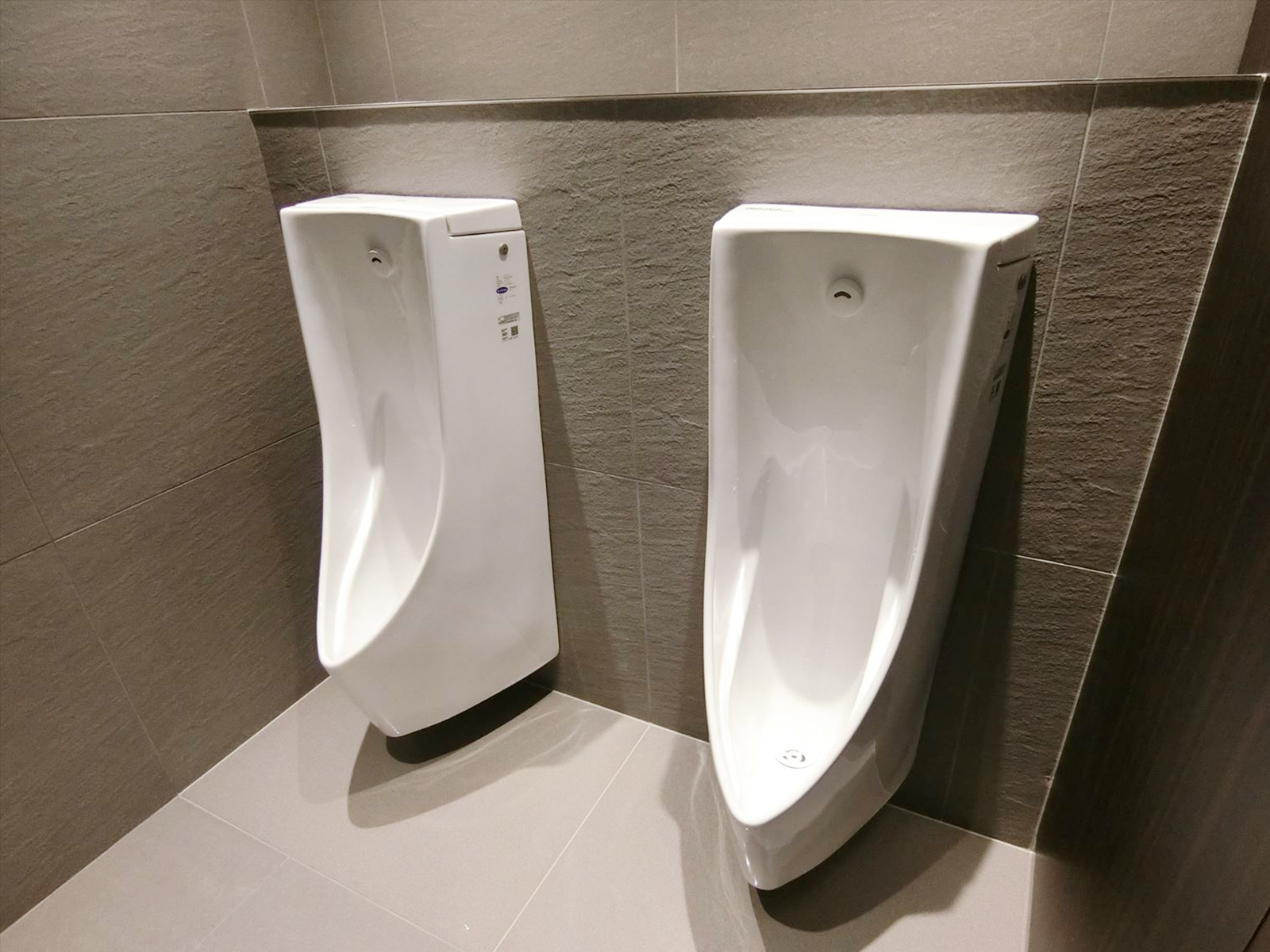 男性用トイレ