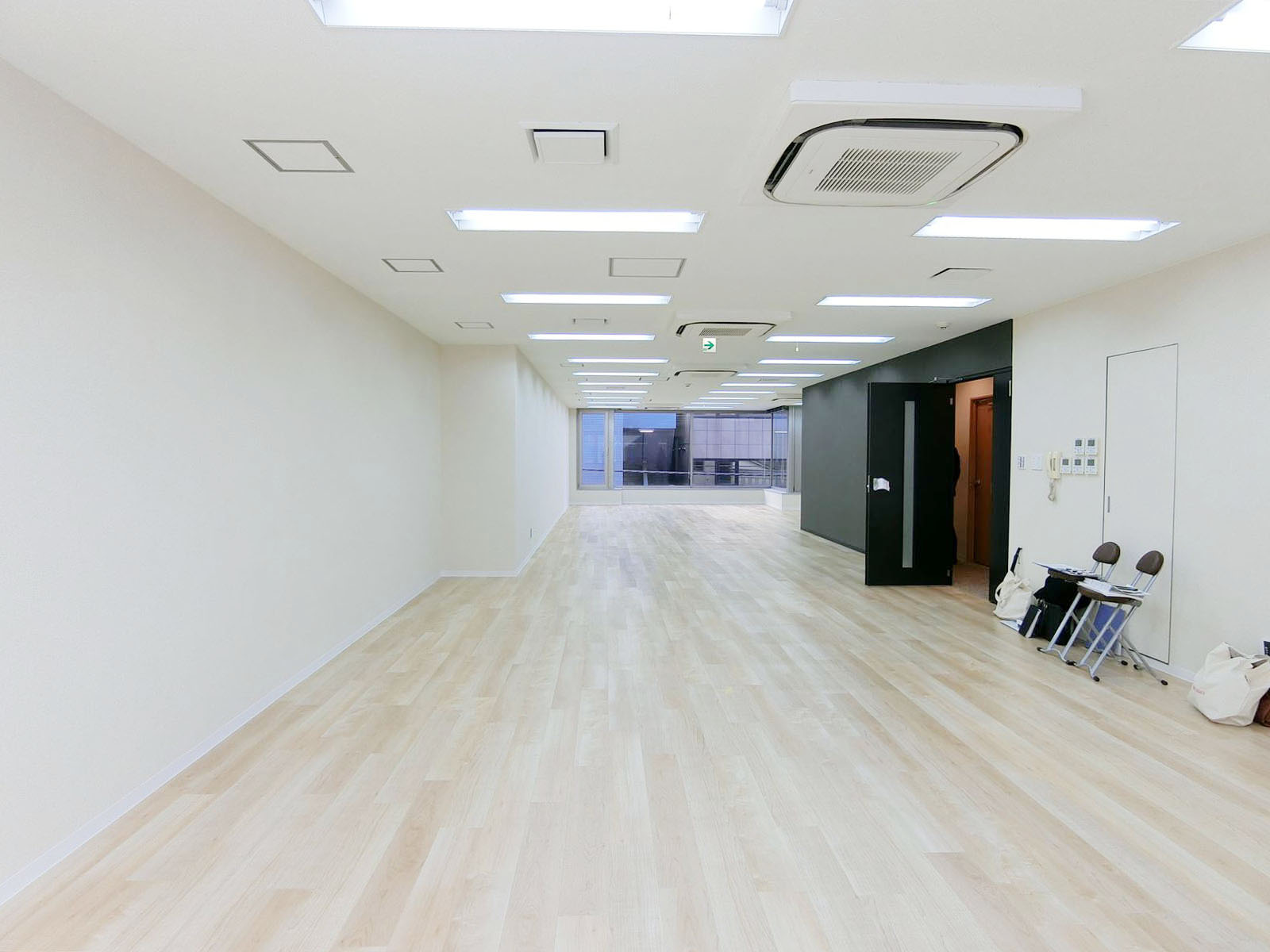 オフィス室内参考画像(3階・約43坪）