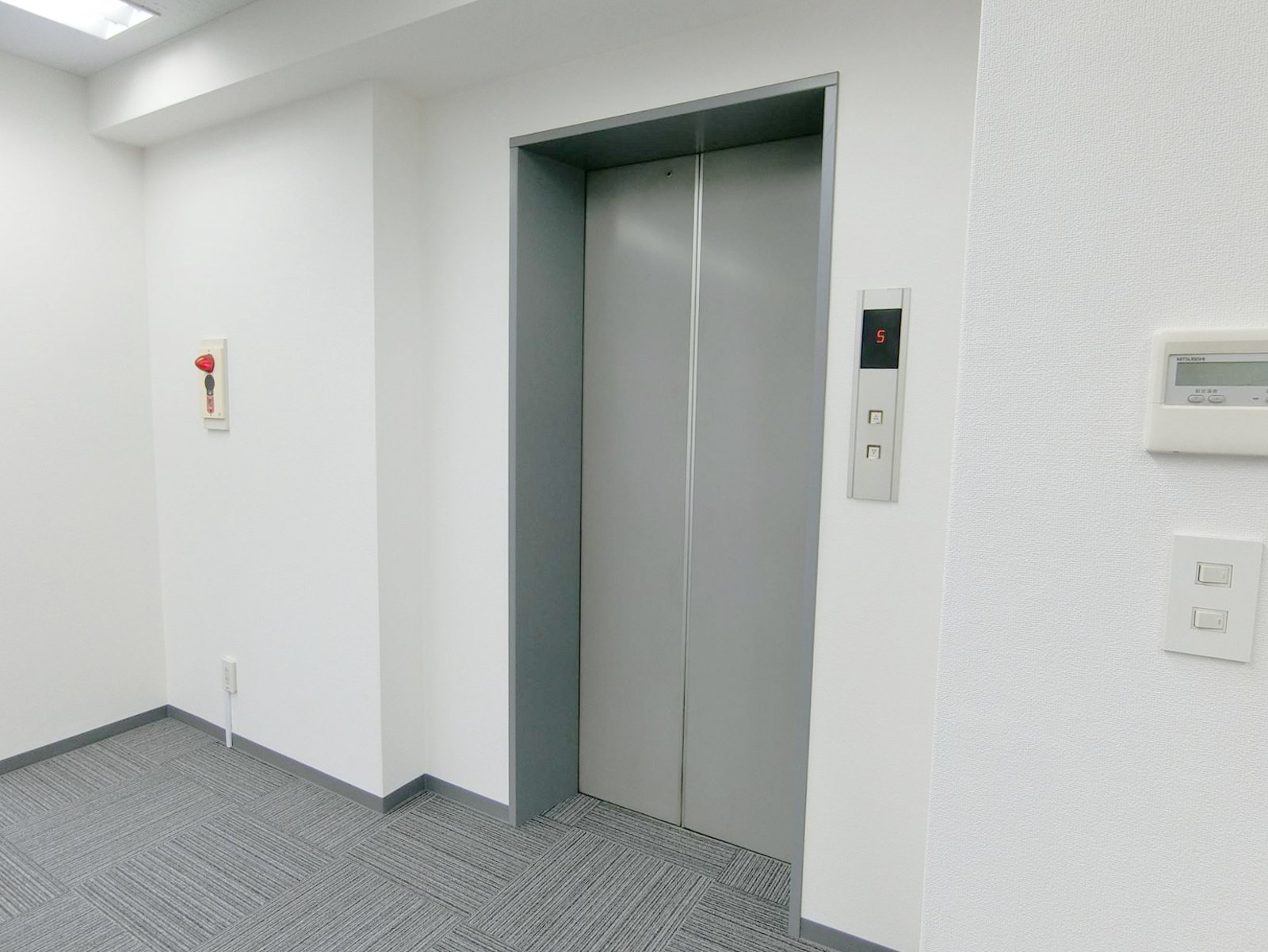 エレベーター