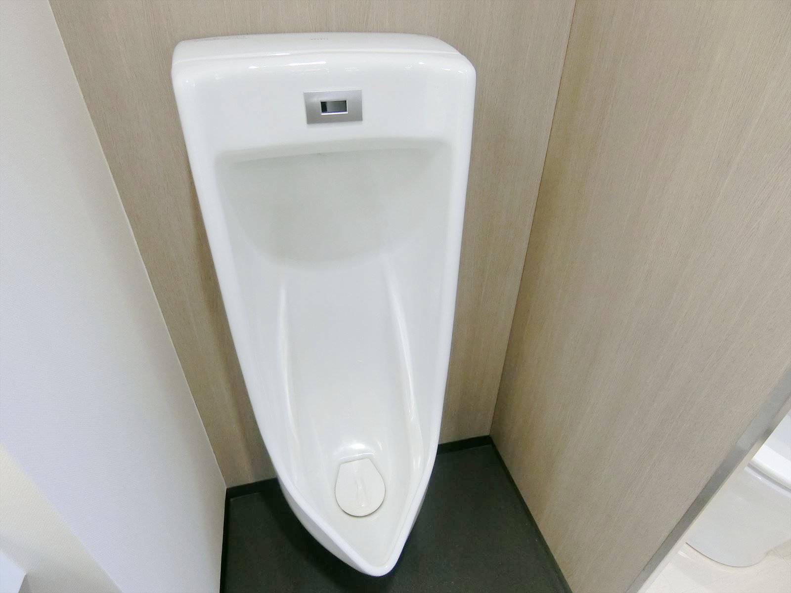男性用トイレ