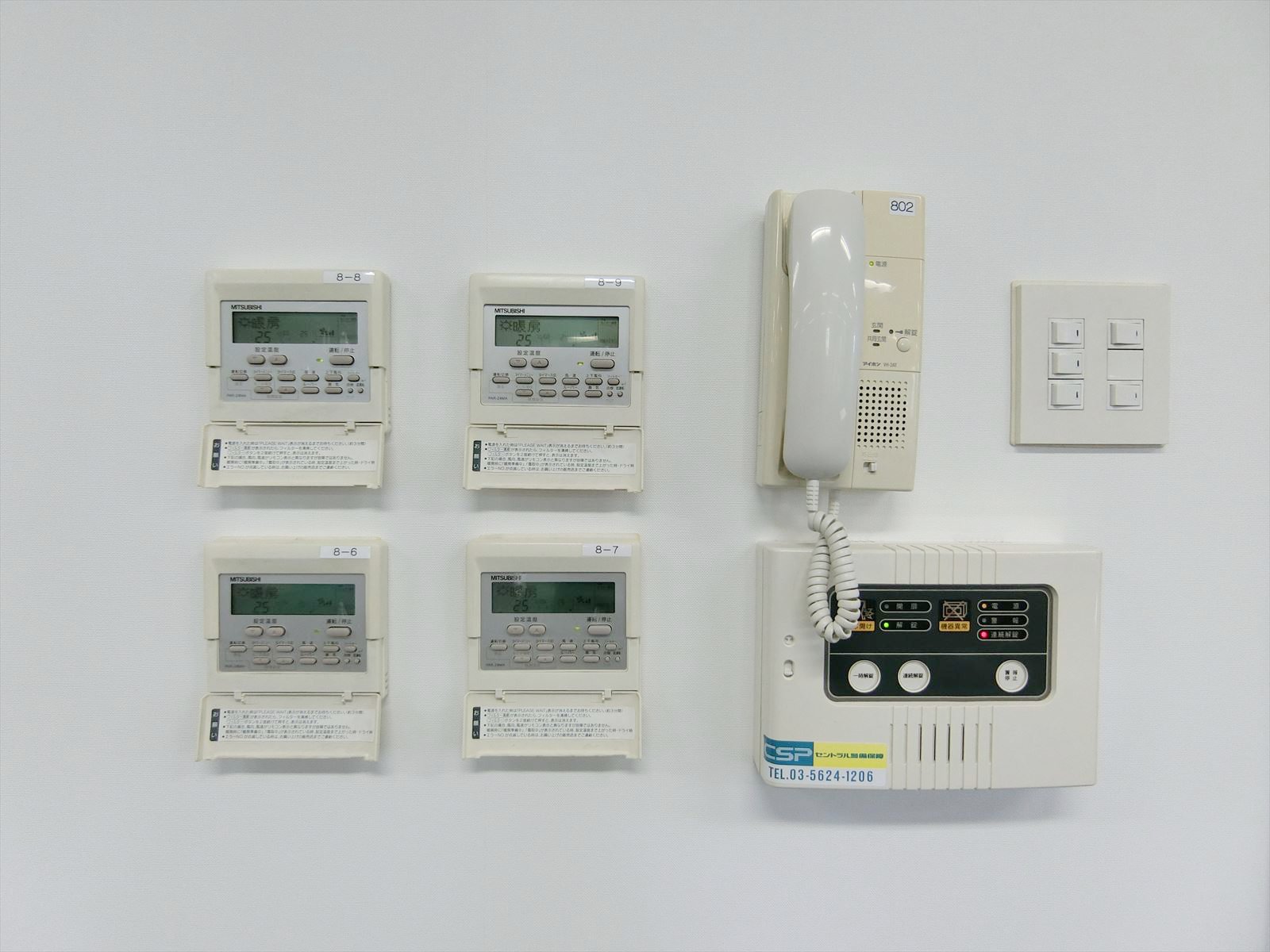 スイッチ類