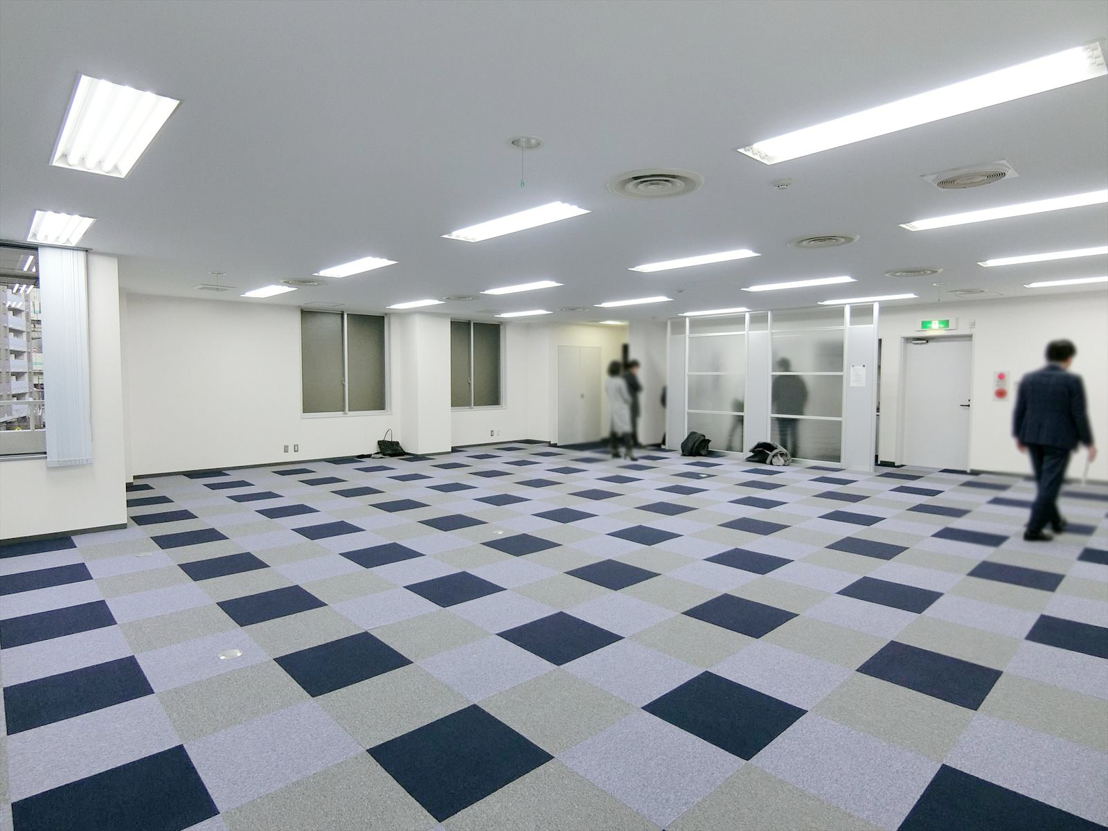 オフィス室内参考画像