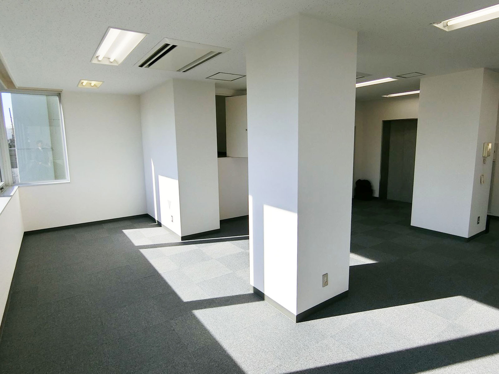 室内の柱
