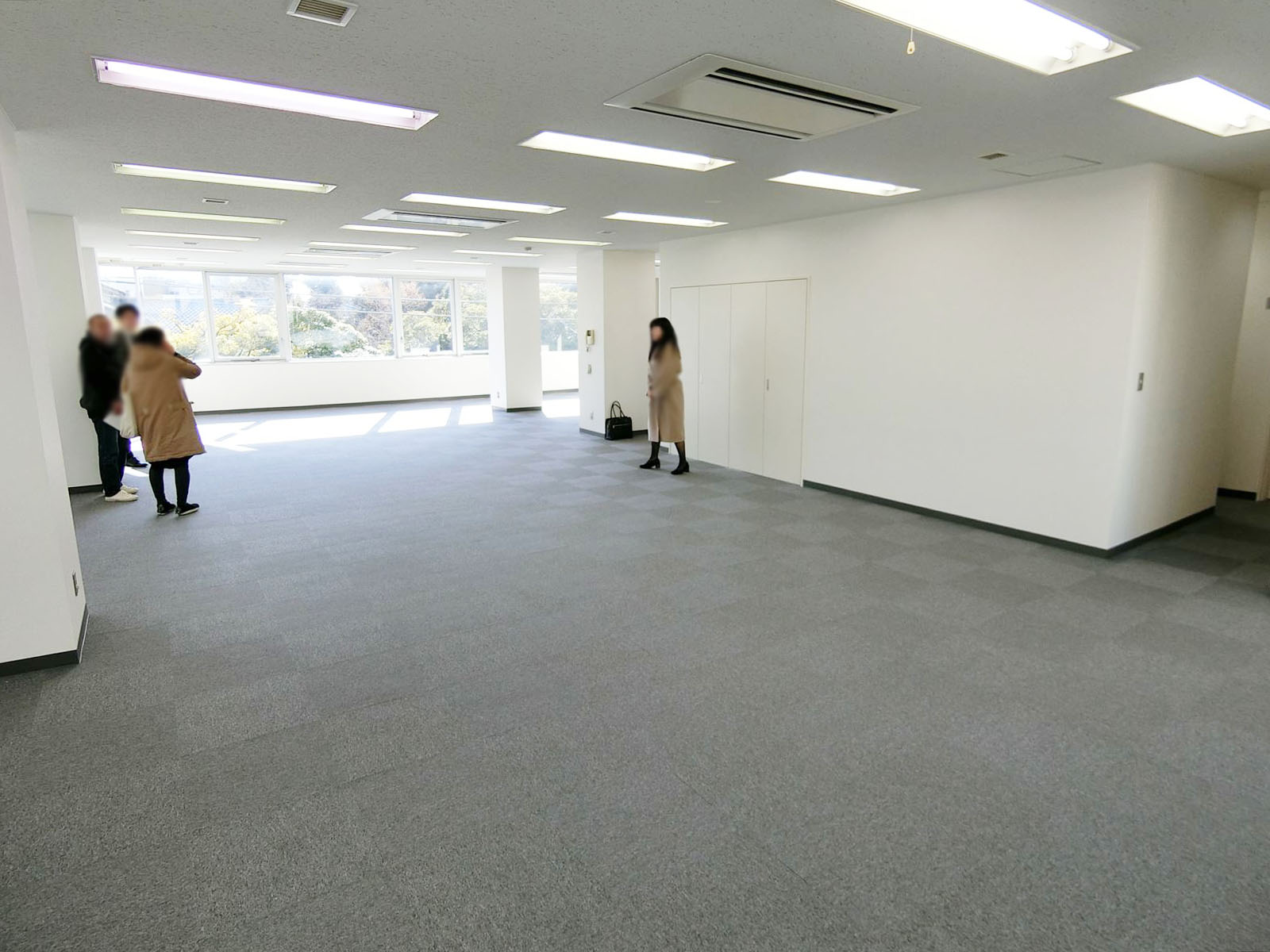 オフィス室内参考画像