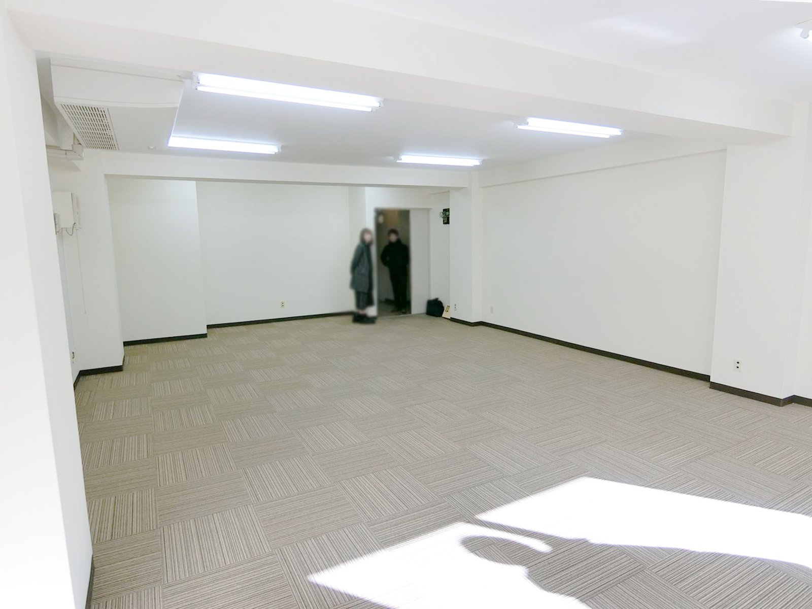 オフィス室内参考画像