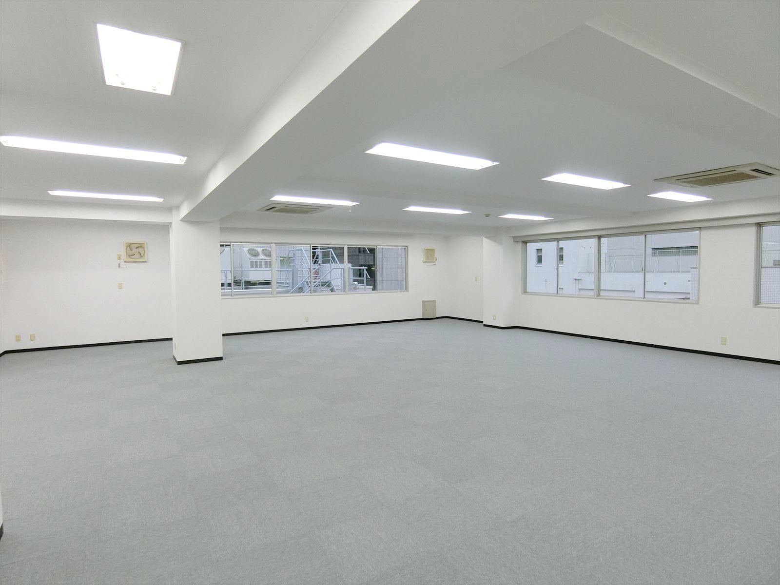 室内の様子