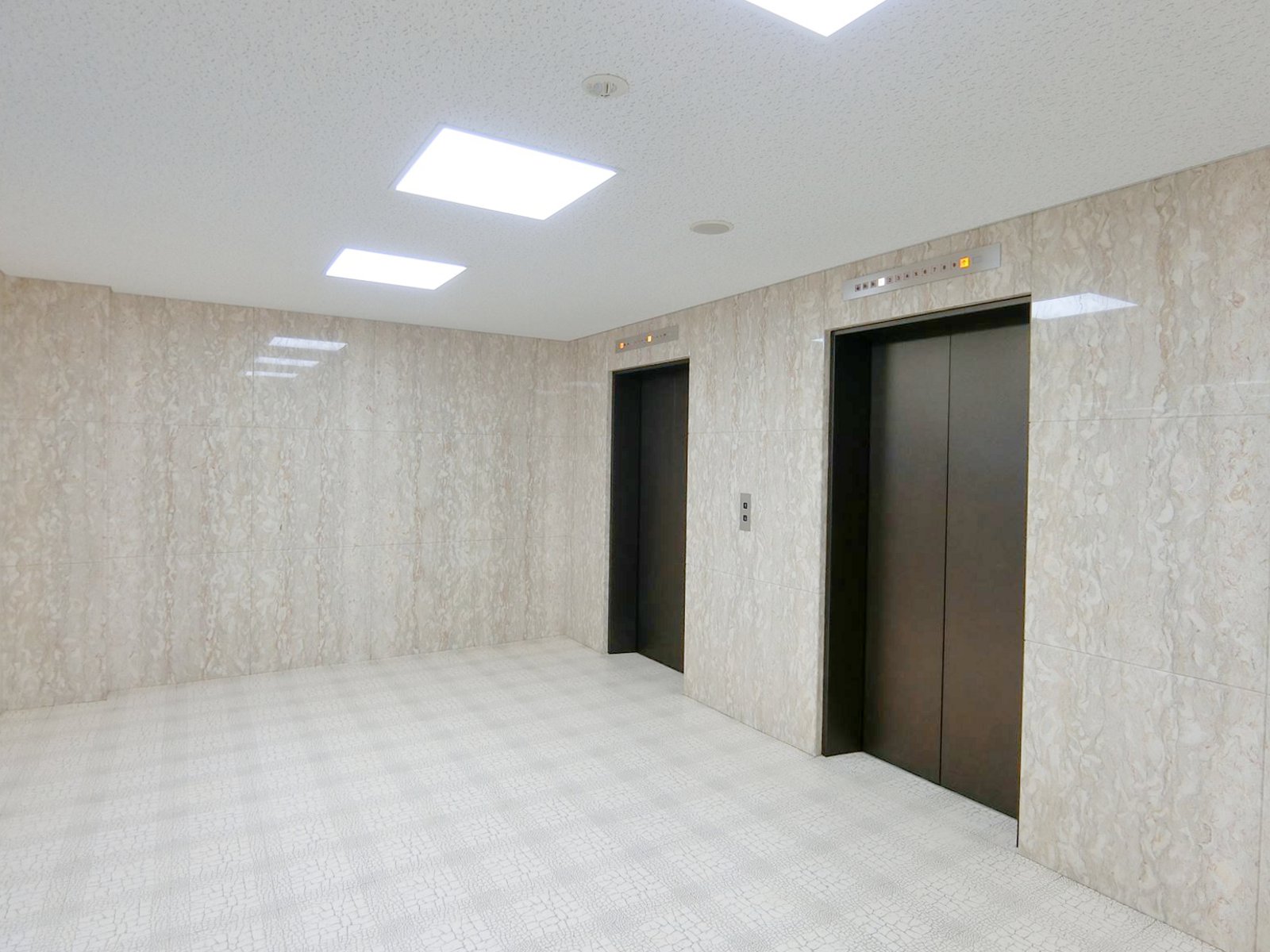エレベーター
