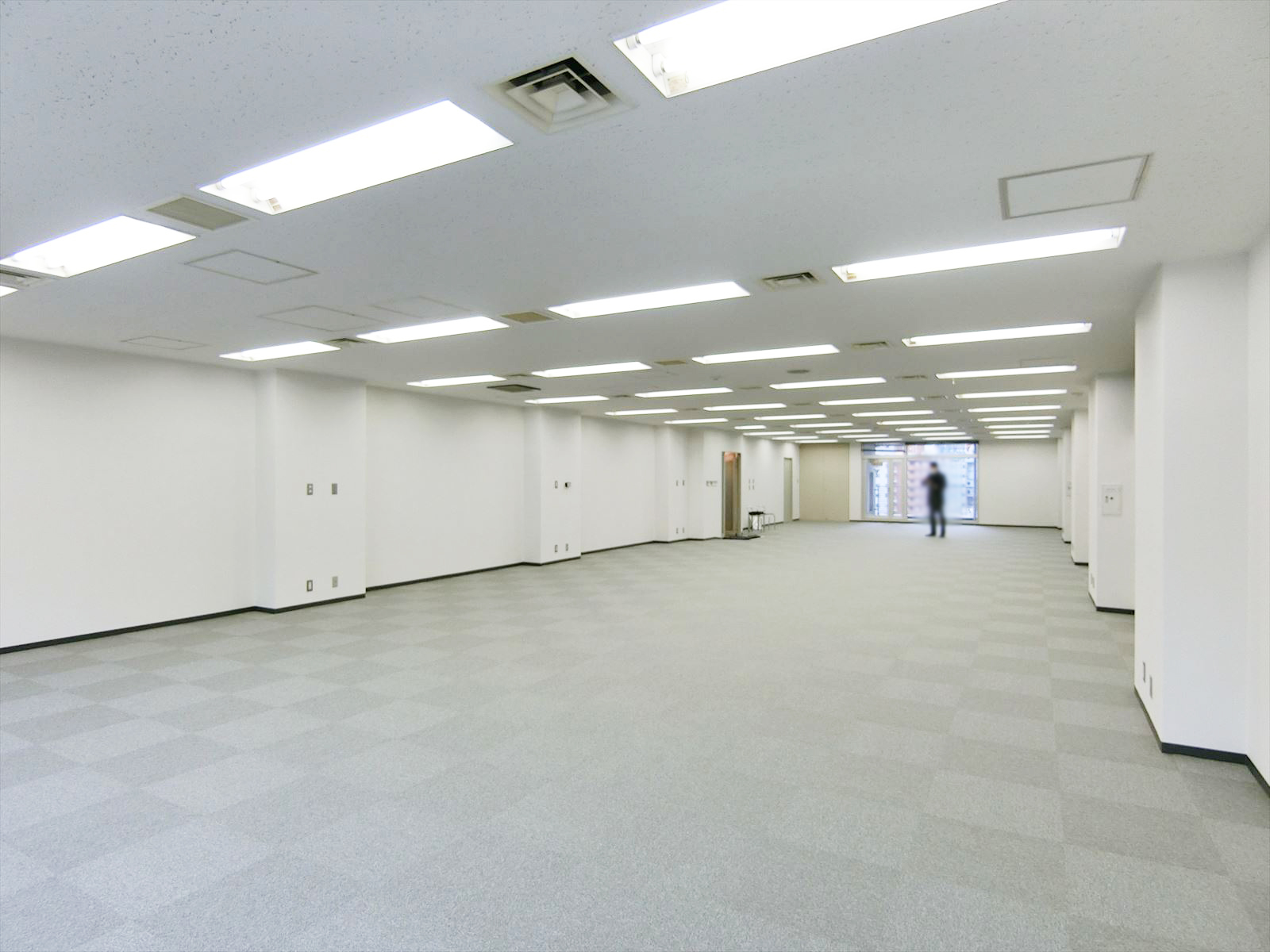 別角度の様子