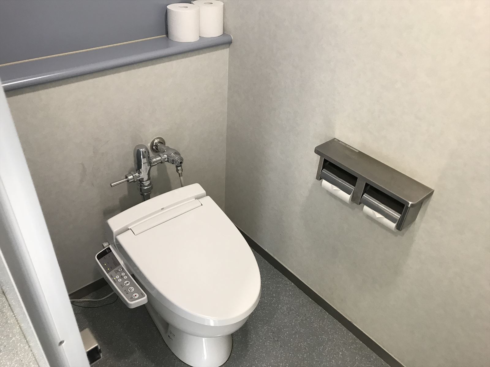 個室トイレ