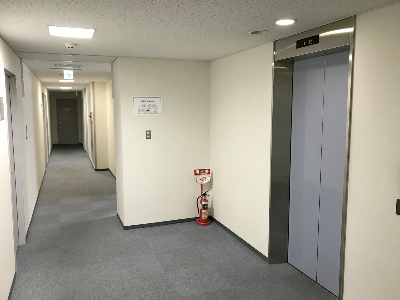 エレベーター