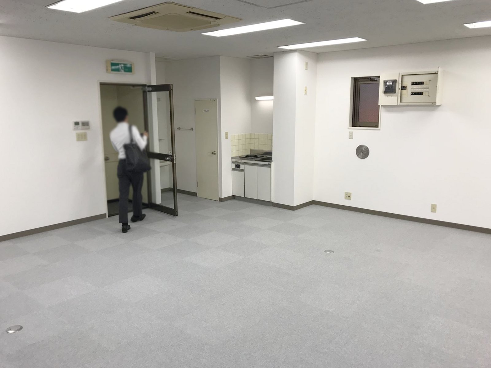 貸室別角度からの様子