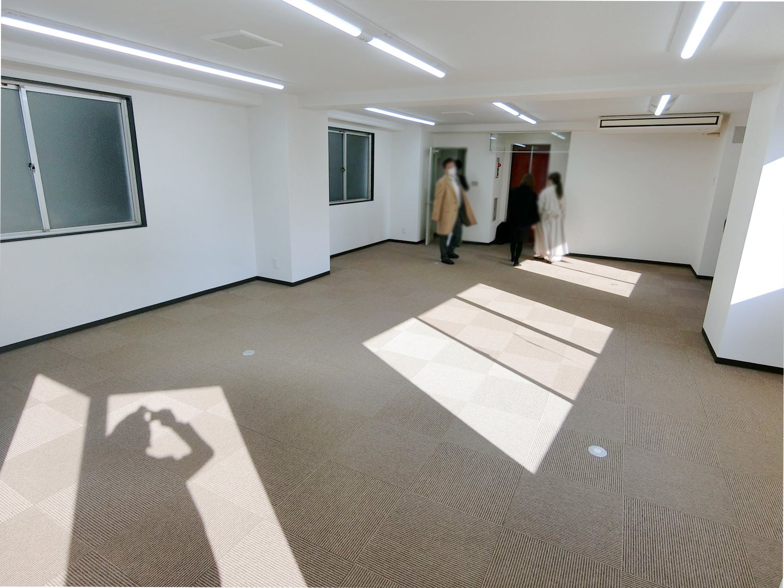 オフィス室内参考画像