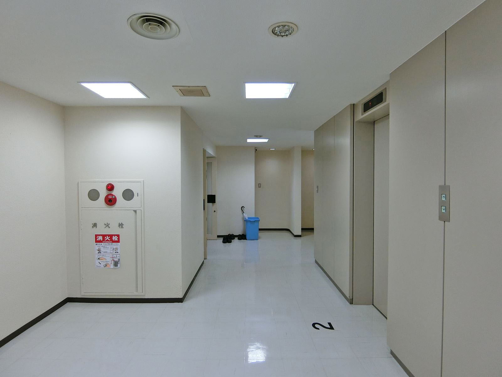 エレベーターホール