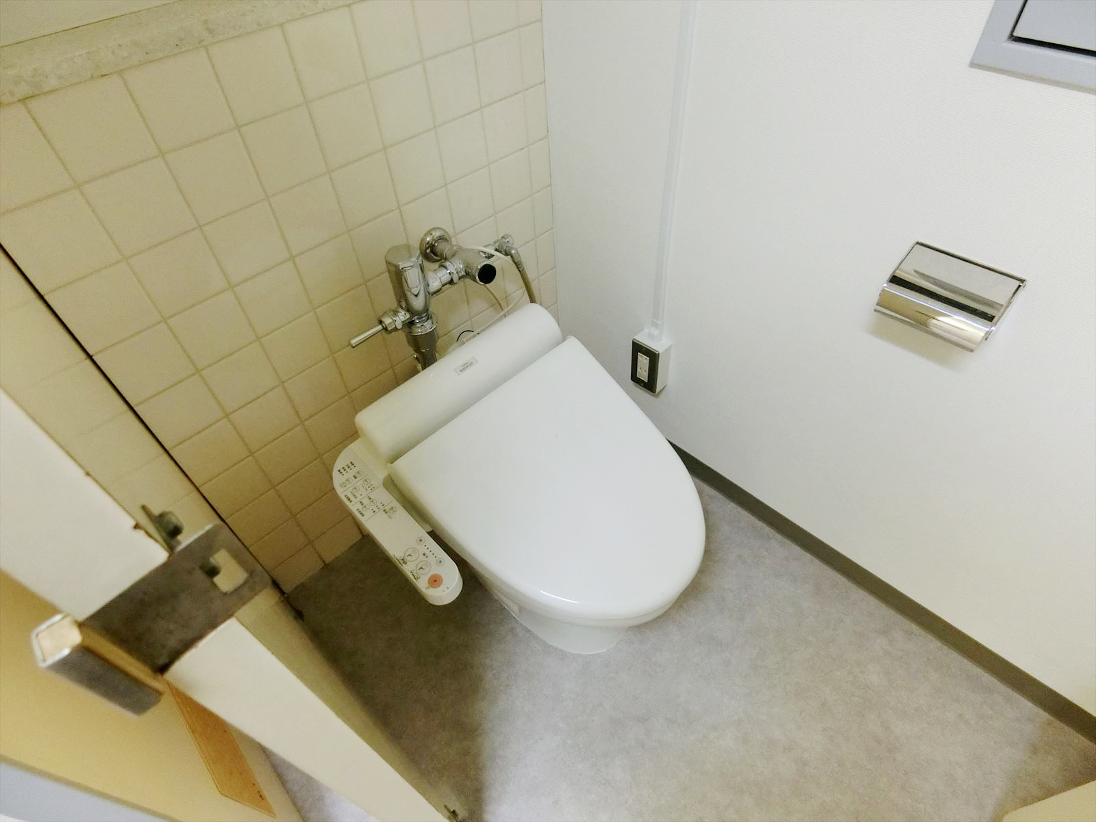 トイレ個室