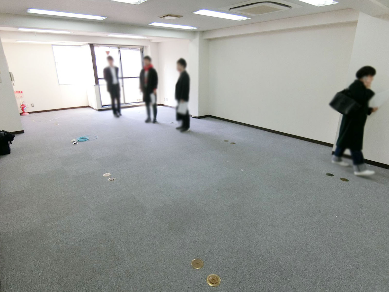 オフィス室内参考画像