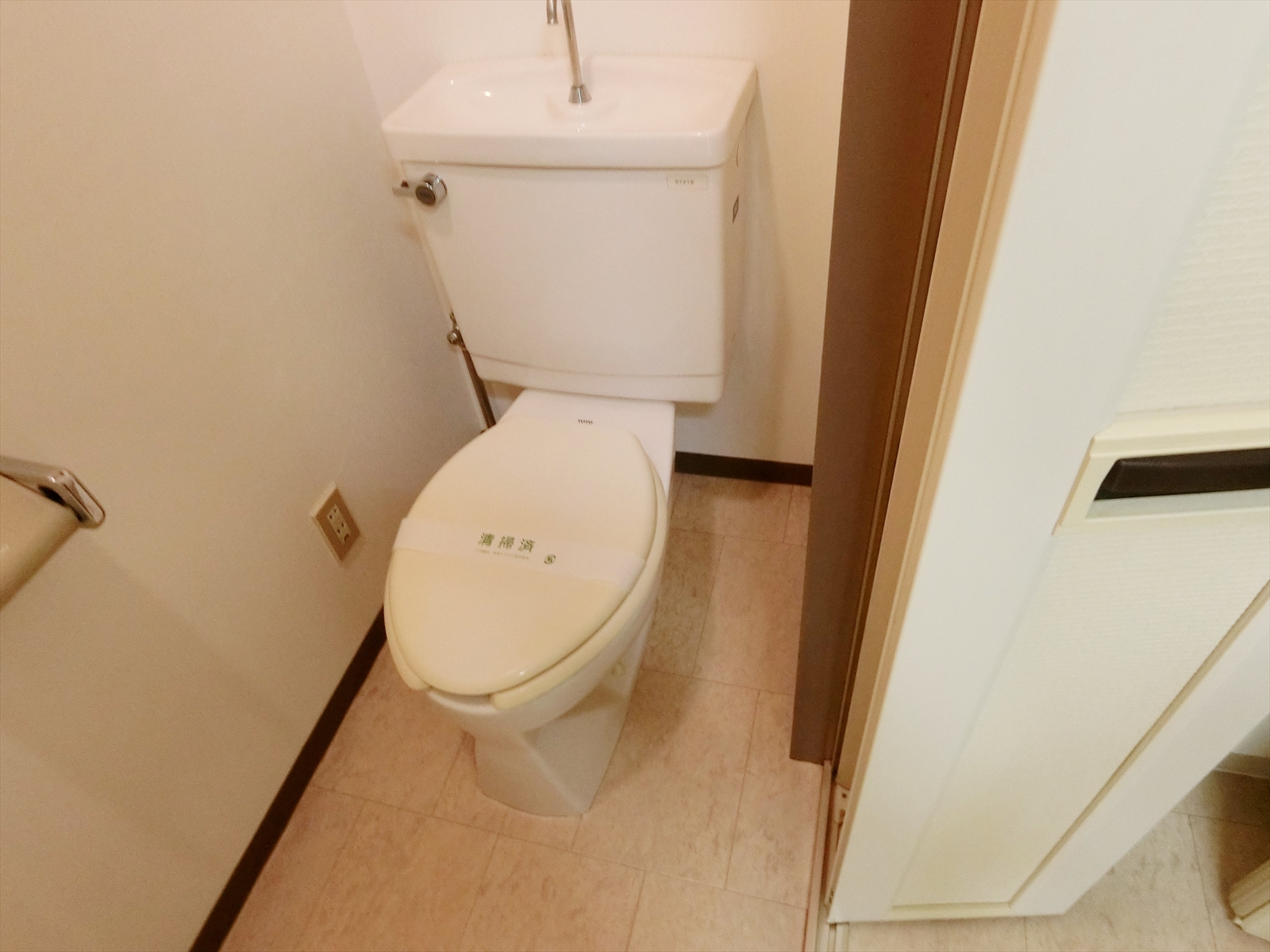 トイレ個室