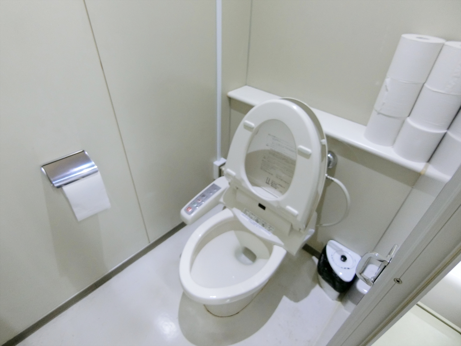 トイレ個室