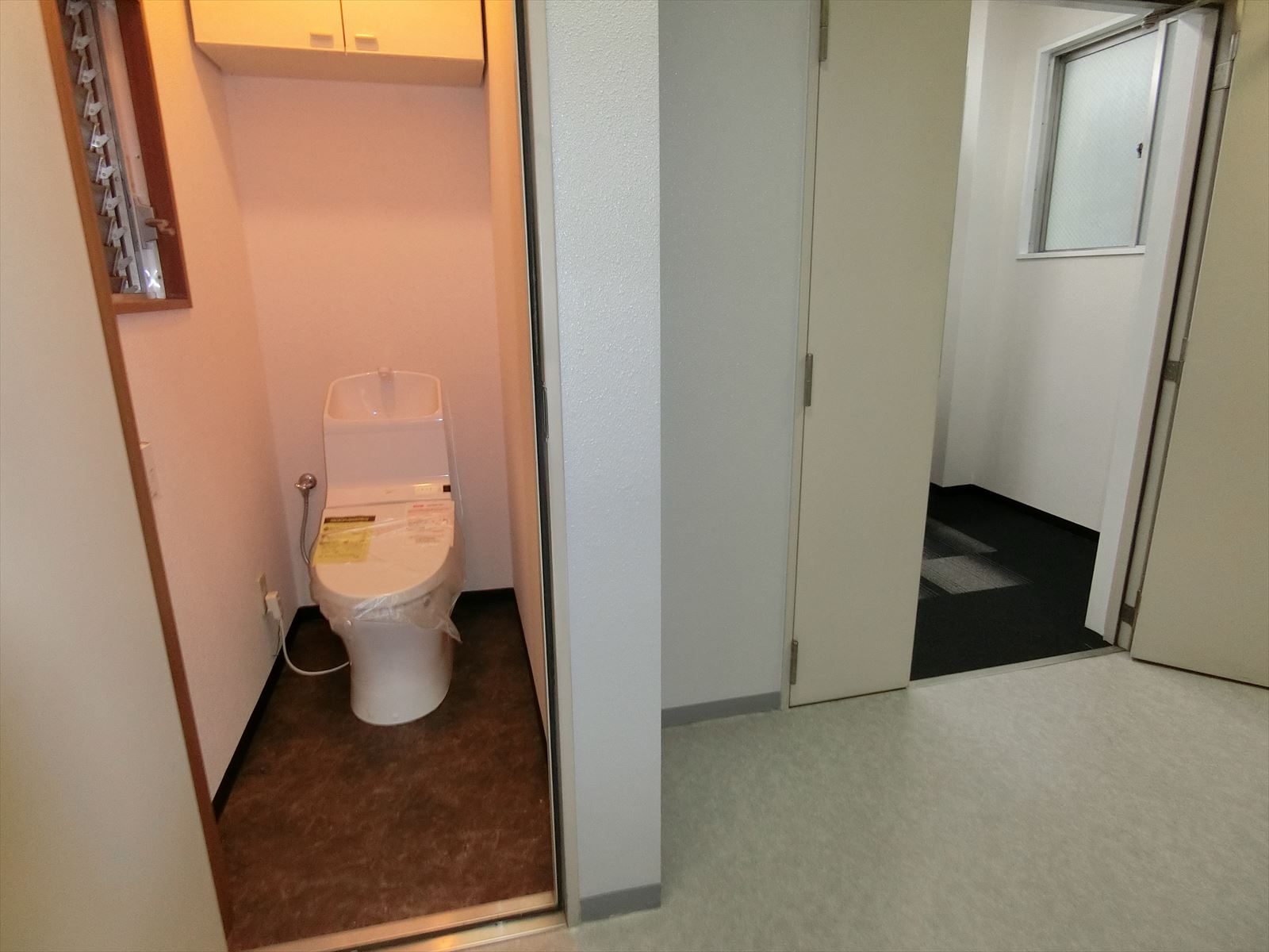 トイレ個室