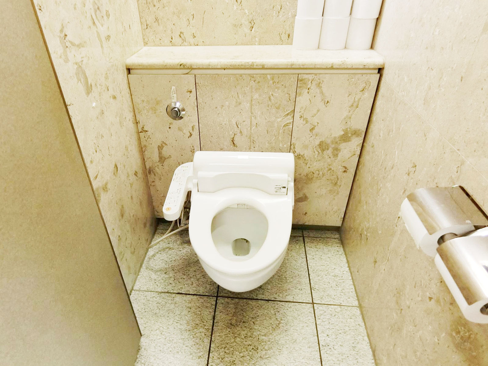 トイレ個室